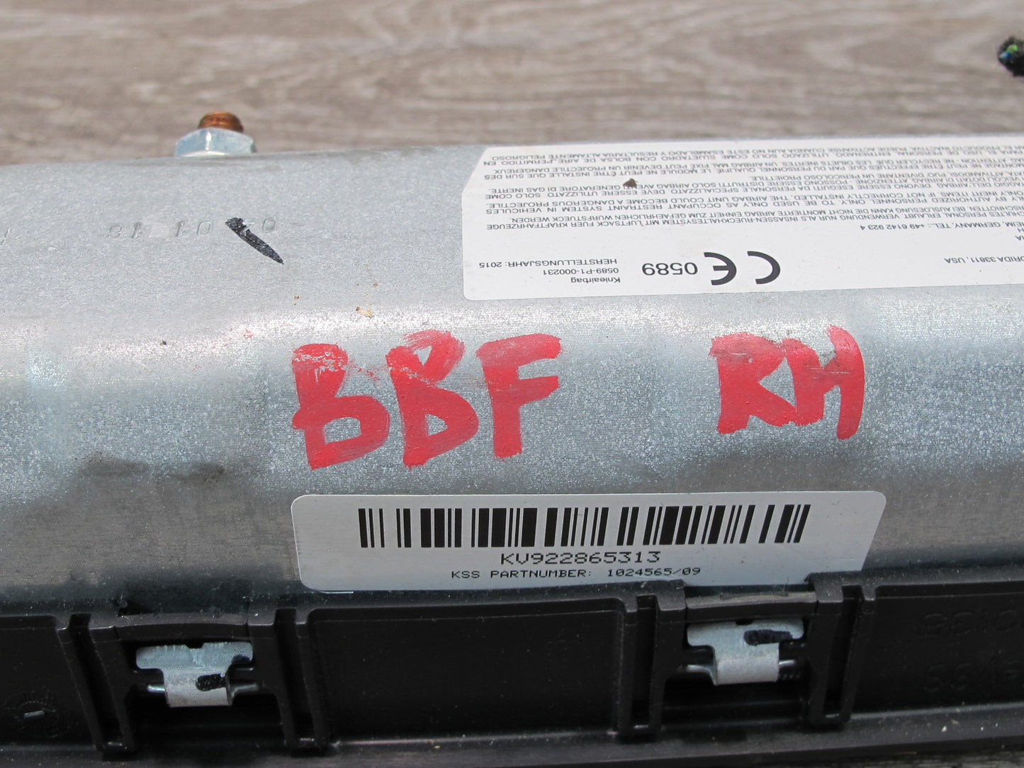 12-20 BMW F32 F33 F82 M4 FRONT RIGHT PASS SIDE UNDER DASH KNEE SRS AIRBAG OEM