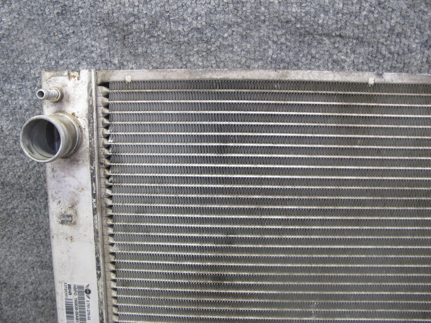 07-13 Mini S R55 R56 R57 R58 R60 R61 N14 N18 A/T Engine Cooling Radiator OEM