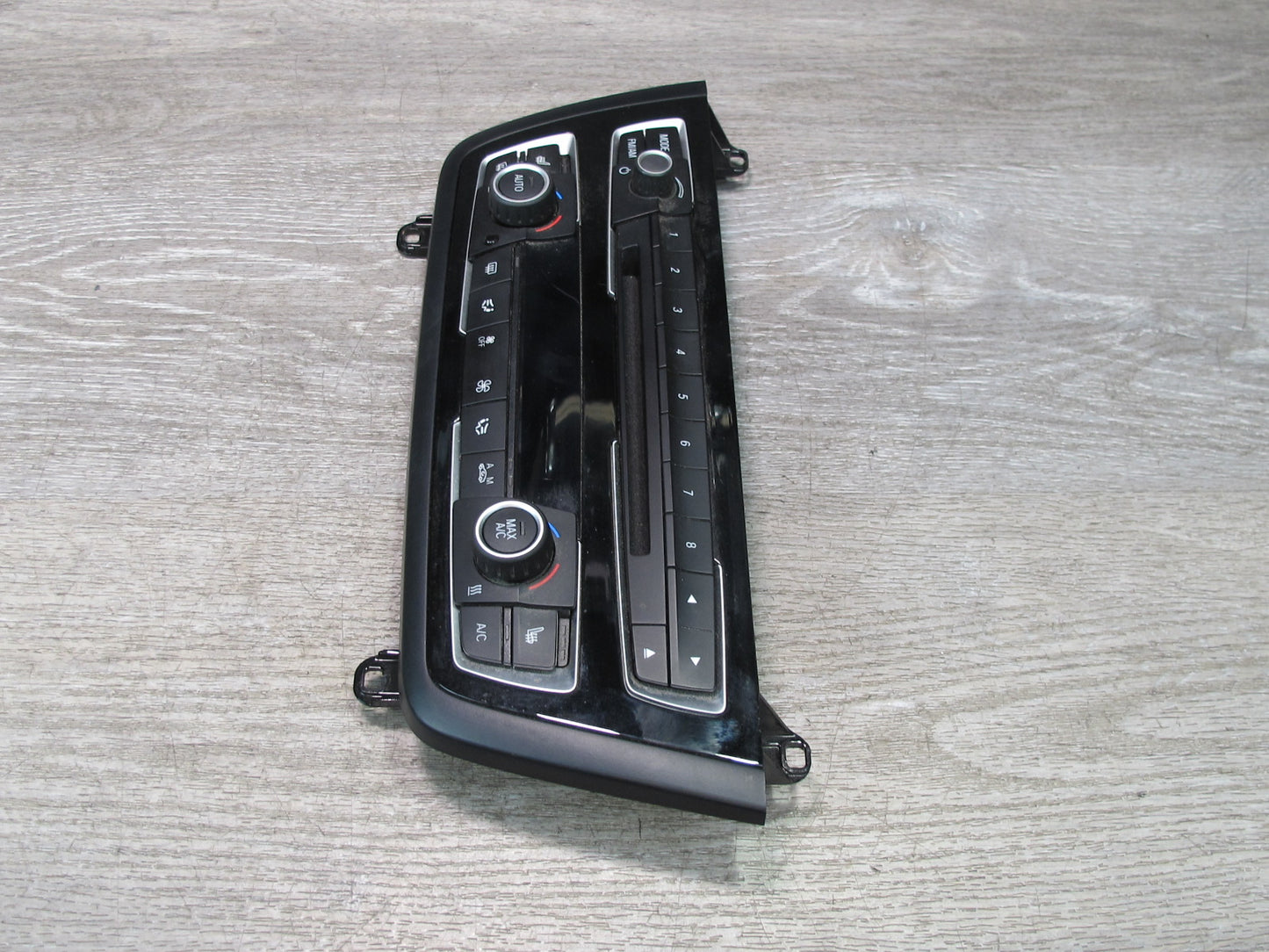 2015-2020 BMW F82 F83 Radio CD Audio A/C Heater Climate Control Switch Panel