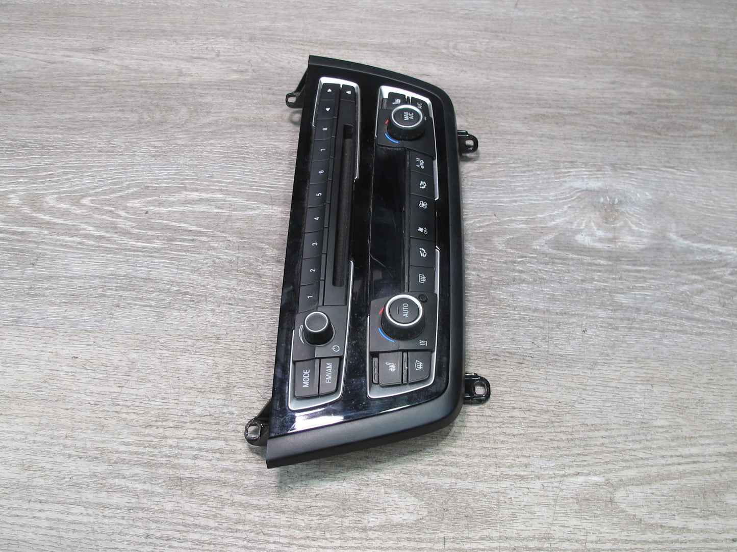 2015-2020 BMW F82 F83 Radio CD Audio A/C Heater Climate Control Switch Panel