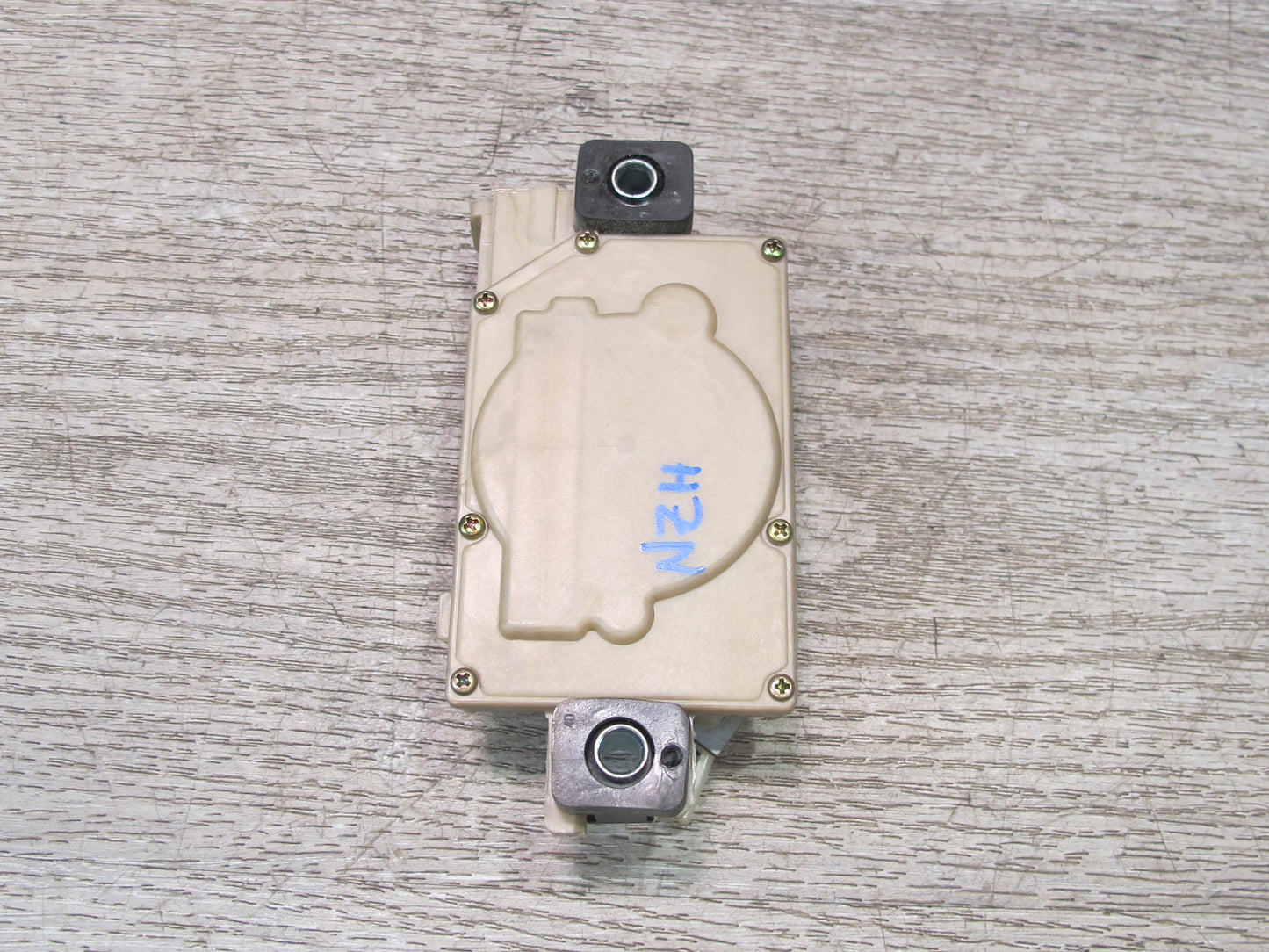 93-96 Nissan Z32 300ZX Convertible Fuel Door Lock Actuator 78850-46P00 OEM