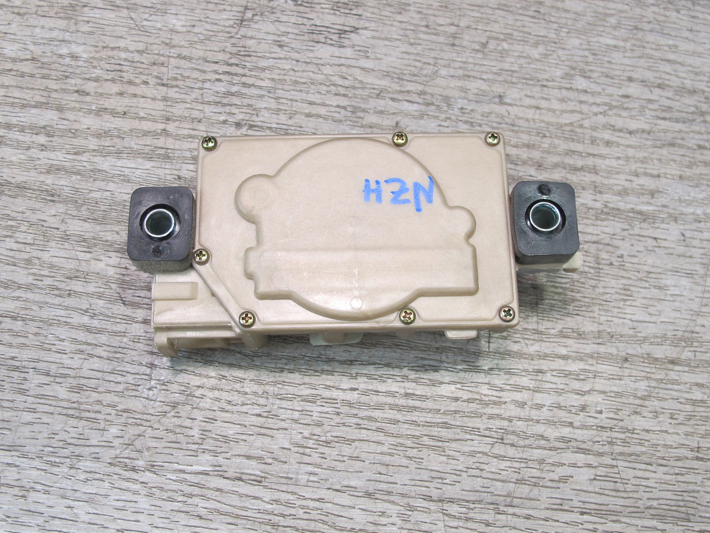 93-96 Nissan Z32 300ZX Convertible Fuel Door Lock Actuator 78850-46P00 OEM
