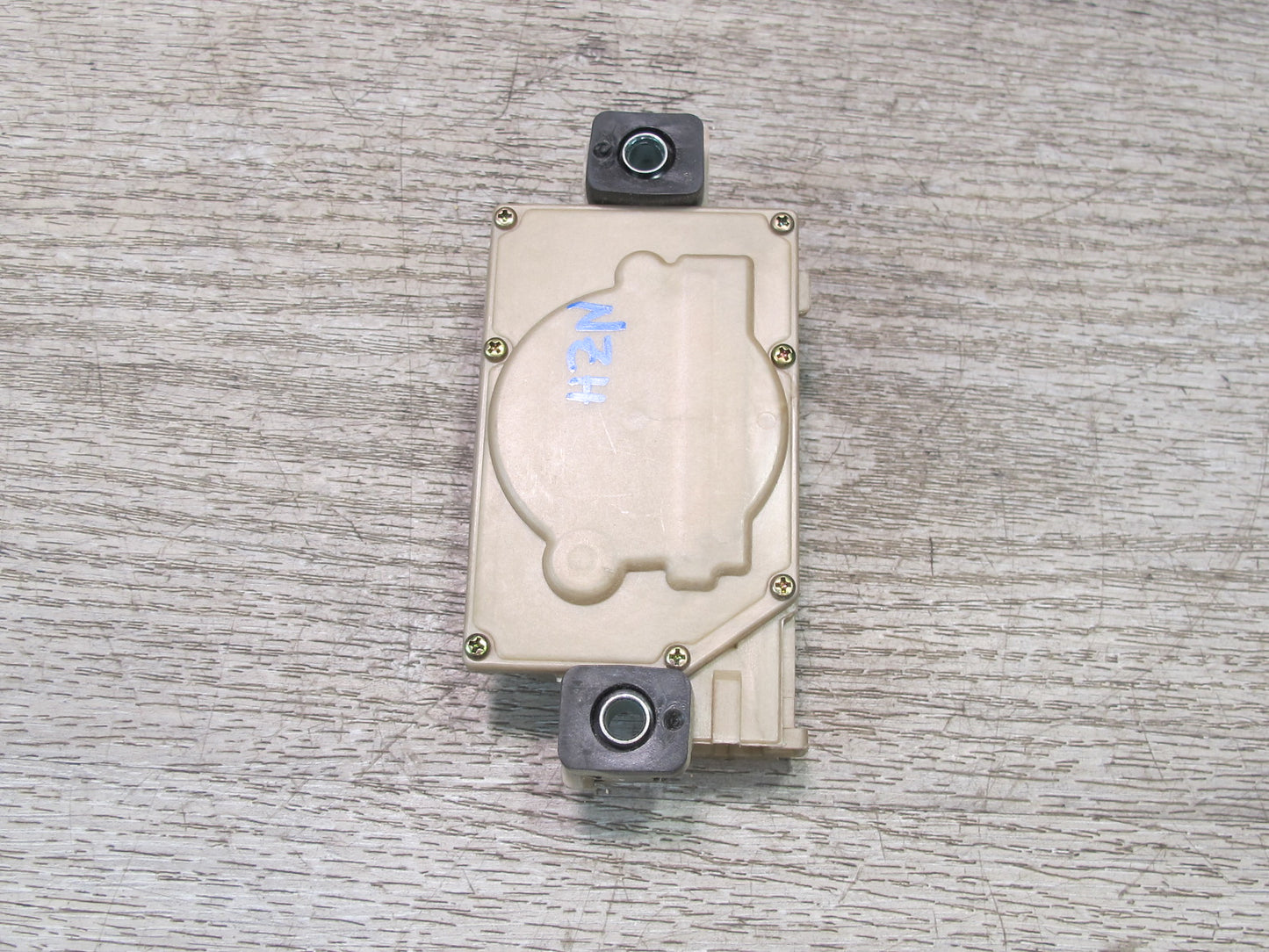 93-96 Nissan Z32 300ZX Convertible Fuel Door Lock Actuator 78850-46P00 OEM