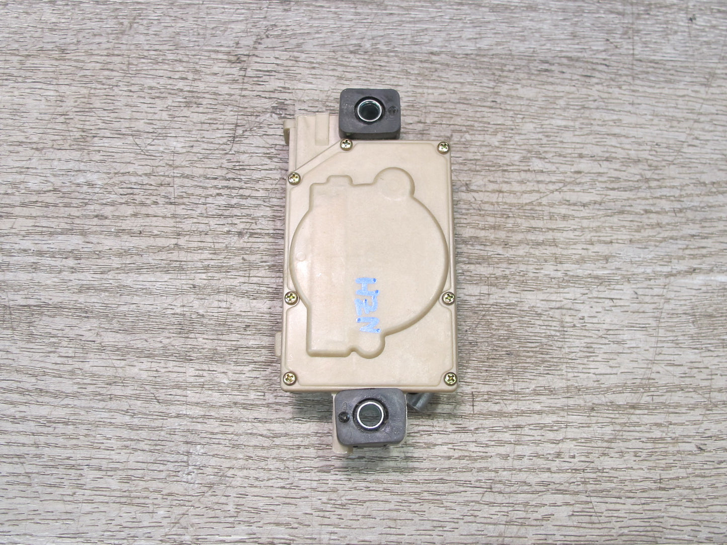 93-96 Nissan Z32 300ZX Convertible Trunk Lock Actuator 84680-46P00 OEM