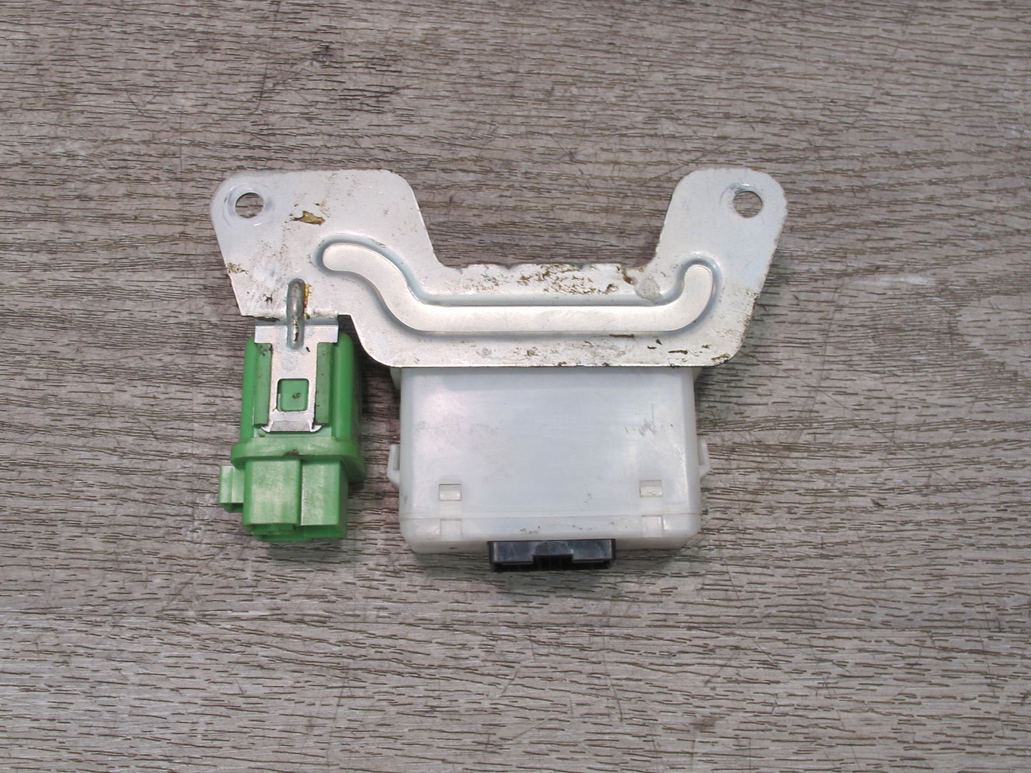90-96 Nissan Z32 300ZX Wiper Timer Relay Control Module 28550-30P00 OEM