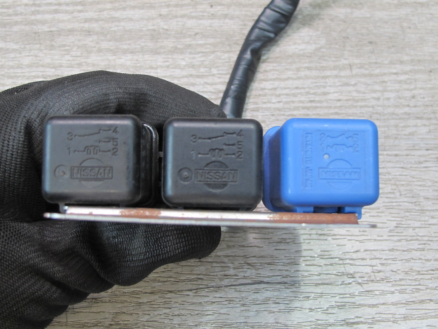 90-96 Nissan Z32 300ZX Set of 3 Relay Module w Bracket Mount OEM