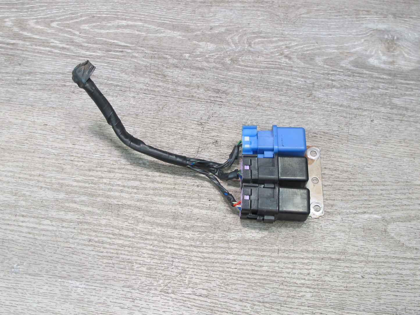 90-96 Nissan Z32 300ZX Set of 3 Relay Module w Bracket Mount OEM
