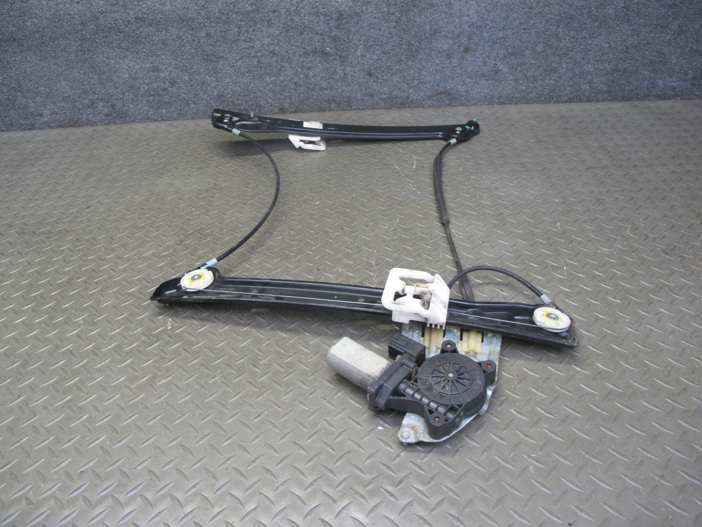 11-15 Mini Cooper R60 Countryman Front Left Door Window Regulator w Motor OEM