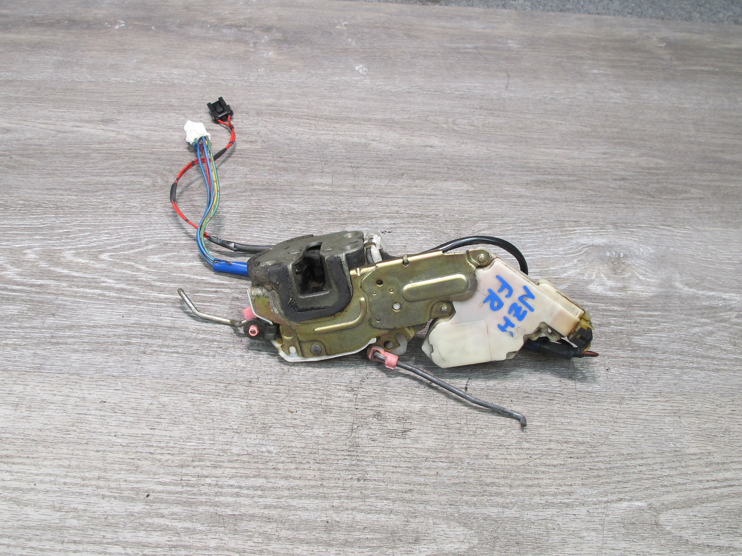 92-96 Nissan 300ZX Z32 Right Passenger Door Lock Latch Actuator 80550-45P00 OEM