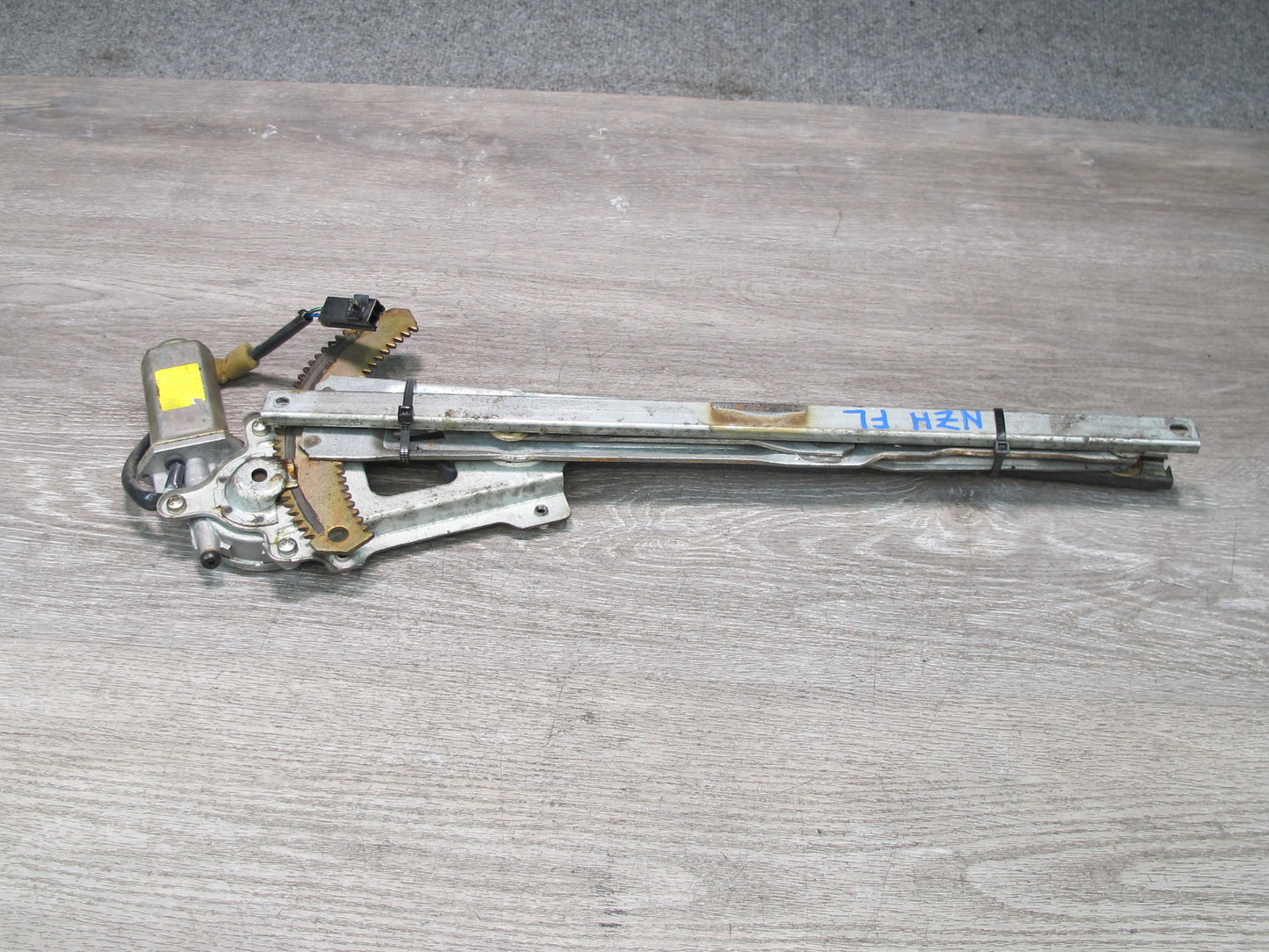 93-96 Nissan 300ZX Z32 Convertible Left Driver Door Window Regulator w Motor OEM