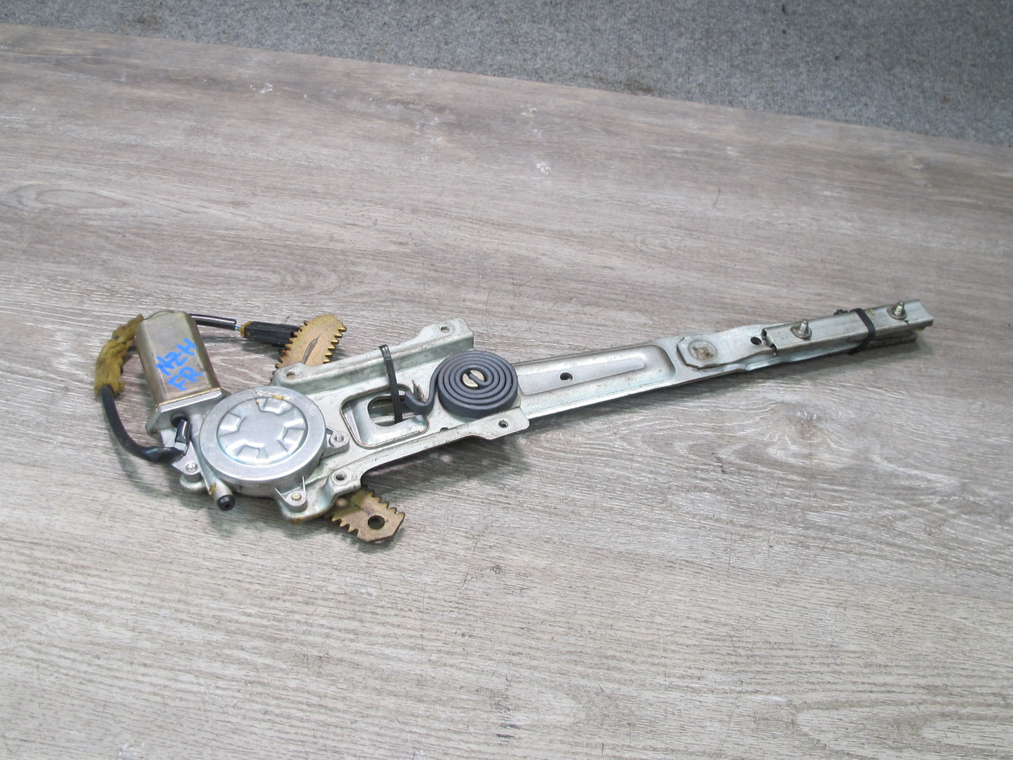 93-96 Nissan 300ZX Z32 Convertible Right Pass Door Window Regulator w Motor OEM