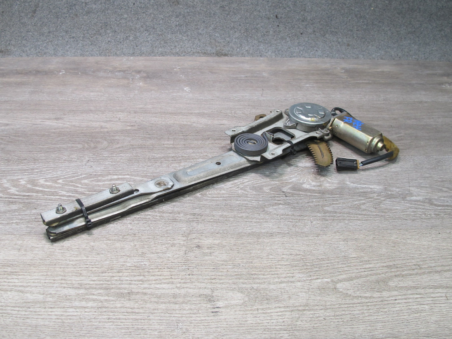 93-96 Nissan 300ZX Z32 Convertible Right Pass Door Window Regulator w Motor OEM