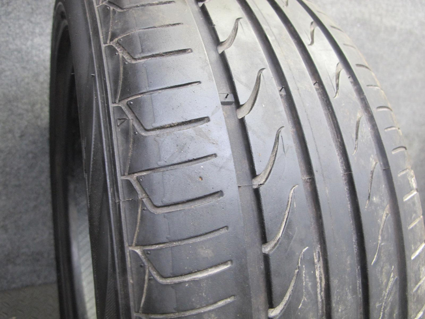 Set of 2 Sentury UHP ALL Season Tire 225/50 R17 98W 2322 7/32 Tread