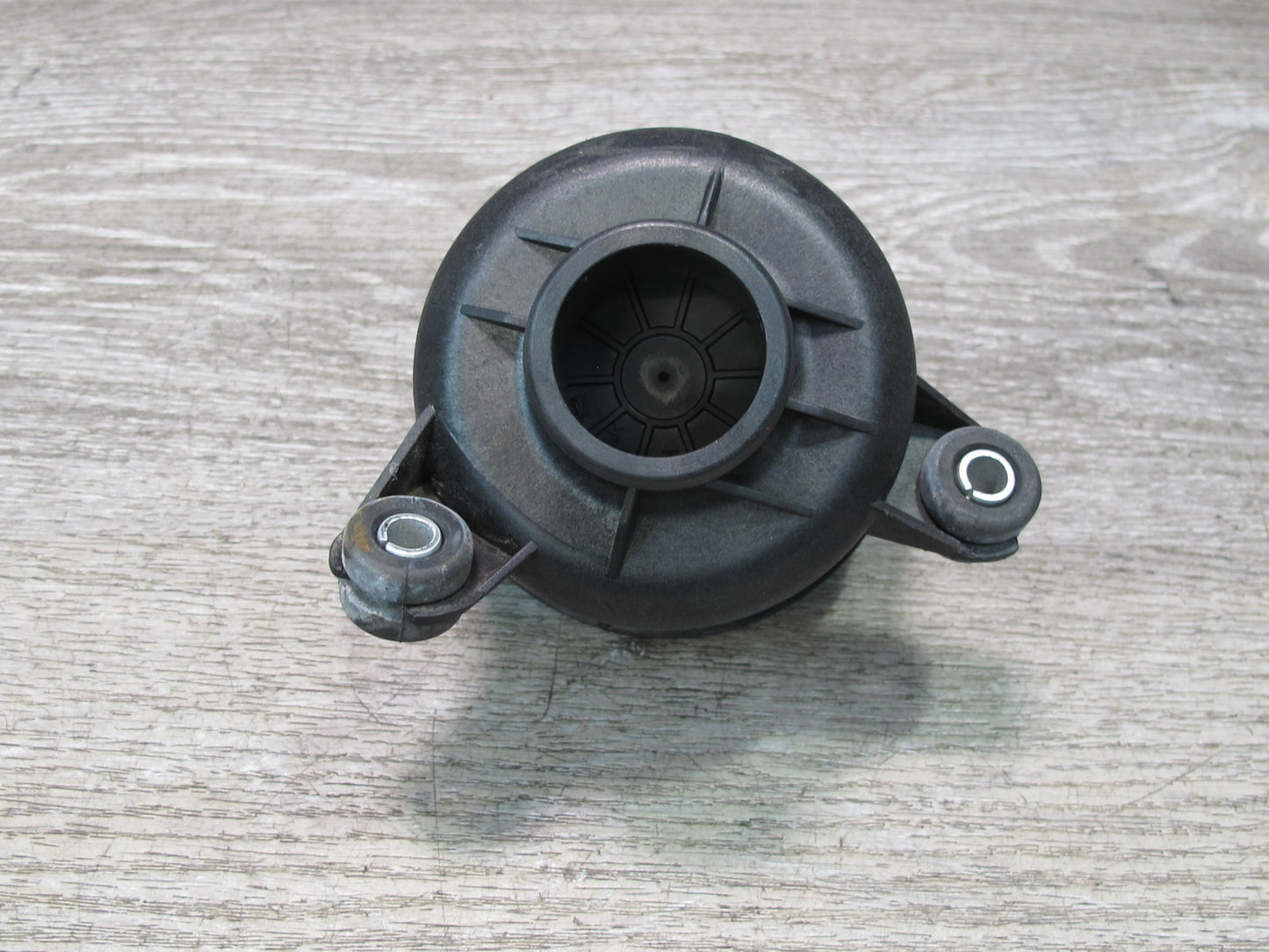 2008 VW R32 VR6 3.2L Cbra Engine Air Intake Resonator 1K0129770B OEM