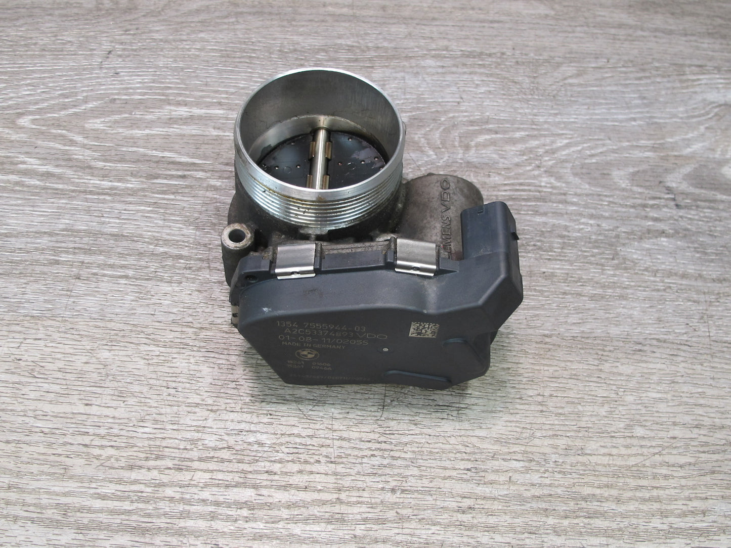 12-18 BMW E70 E71 F01 F02 F10 F12 S63 N63 4.4L Engine Throttle Body OEM 7555944
