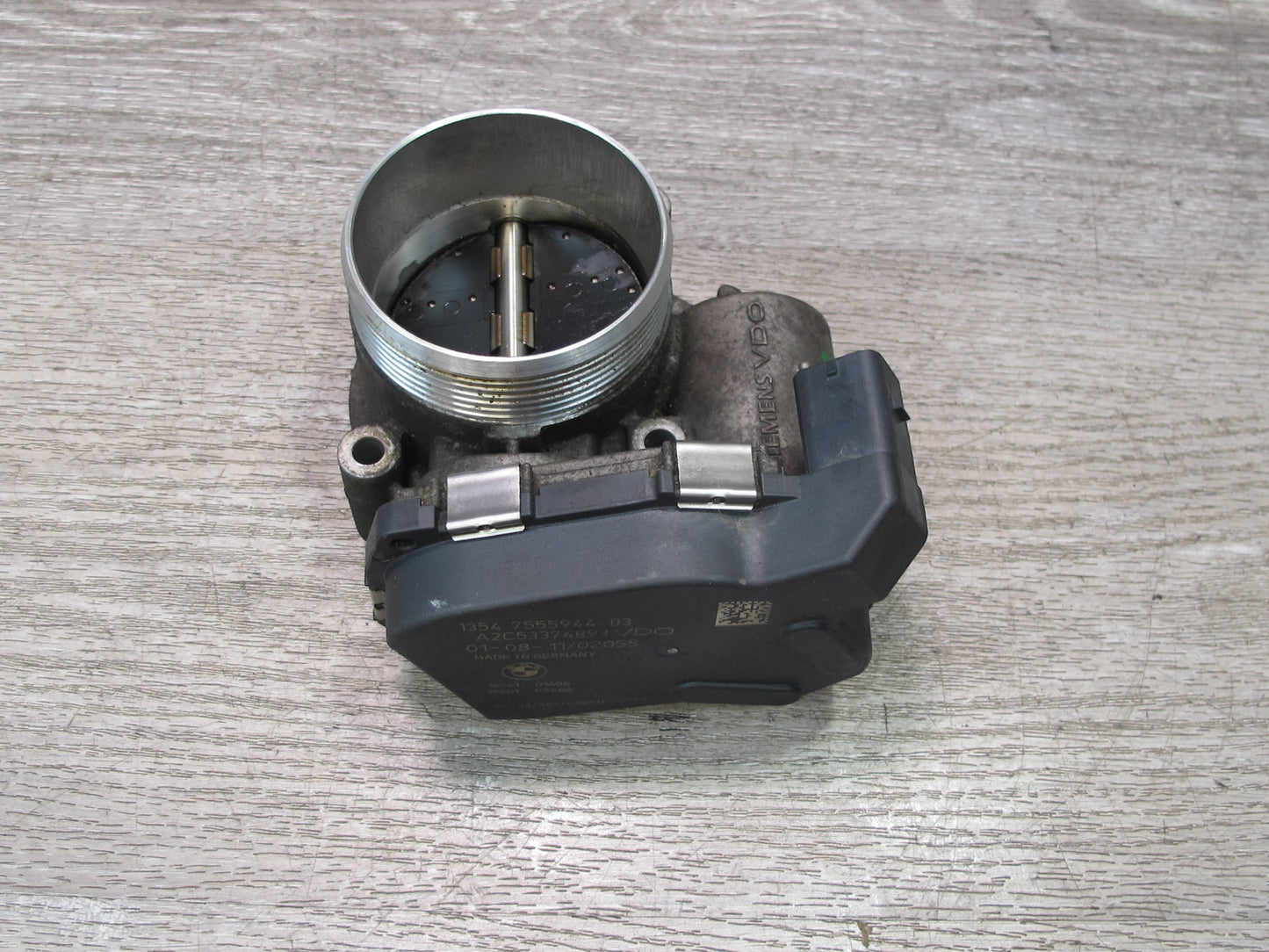12-18 BMW E70 E71 F01 F02 F10 F12 S63 N63 4.4L Engine Throttle Body OEM 7555944
