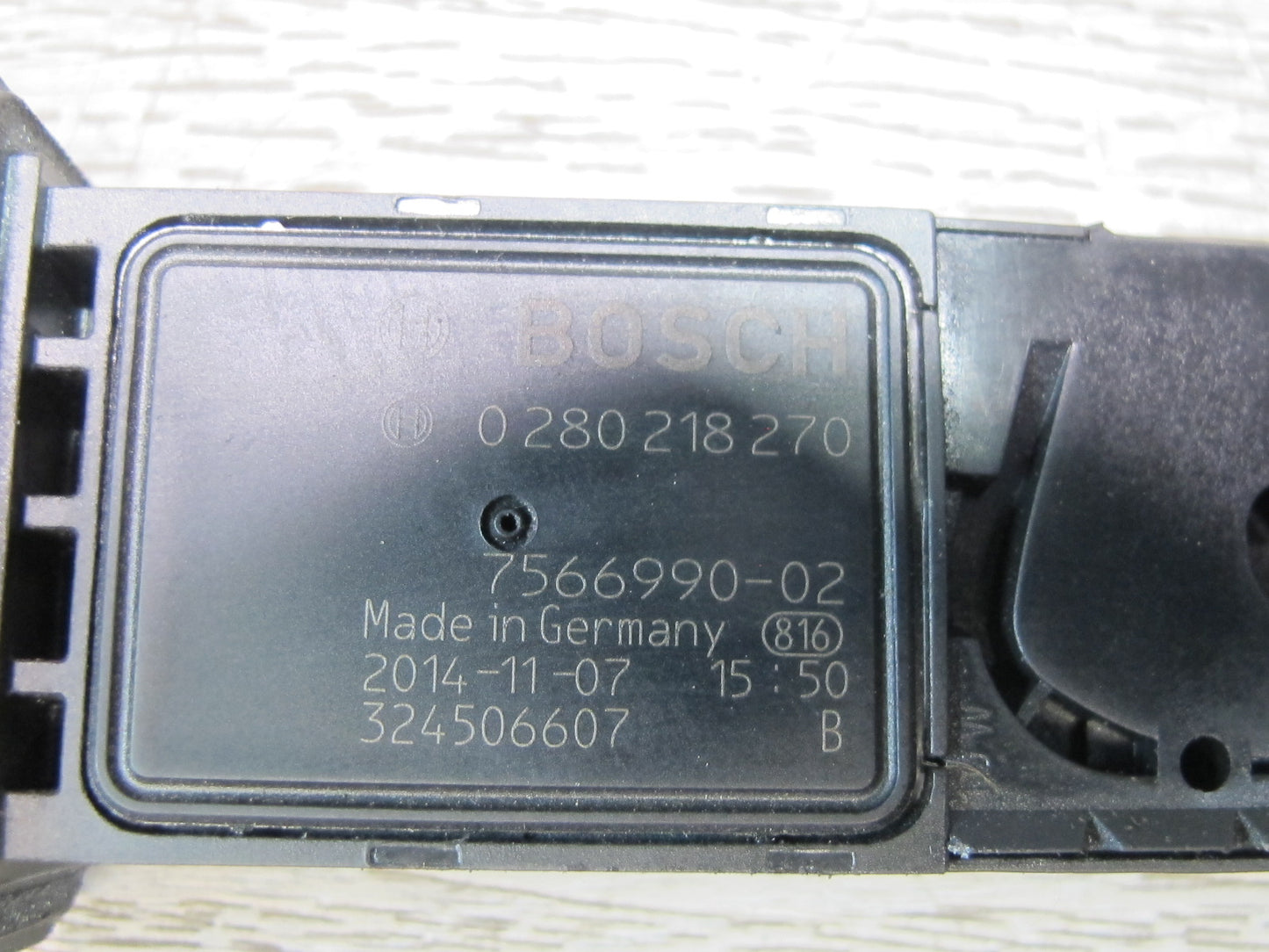 12-15 BMW F10 F12 4.4L N63 Set of 2 Mass Air Flow Meter MAF Sensor 7566990 OEM