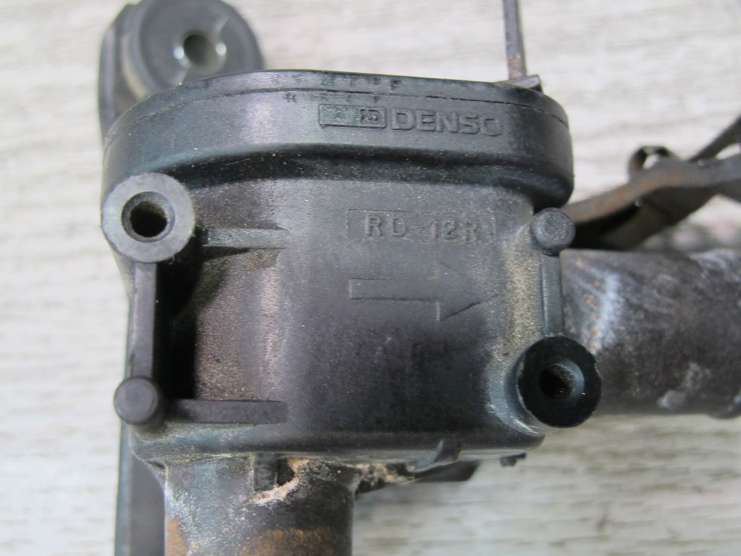 95-97 Lexus UCF20L LS400 Heater Control Water Valve OEM