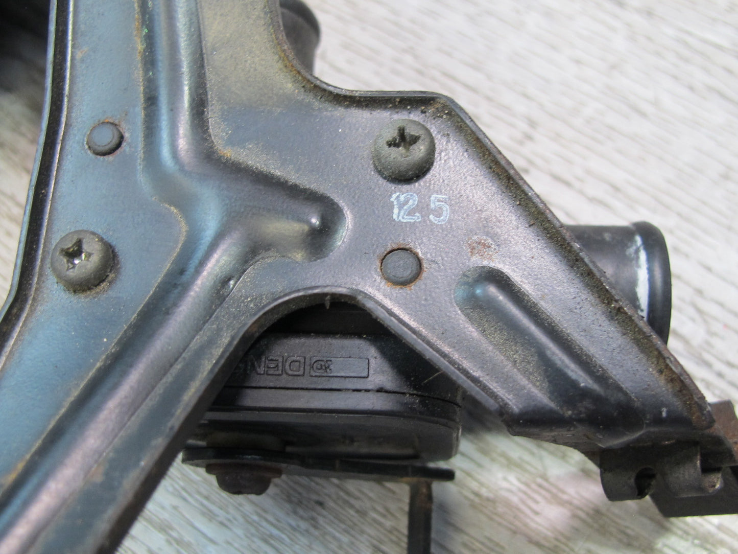 95-97 Lexus UCF20L LS400 Heater Control Water Valve OEM