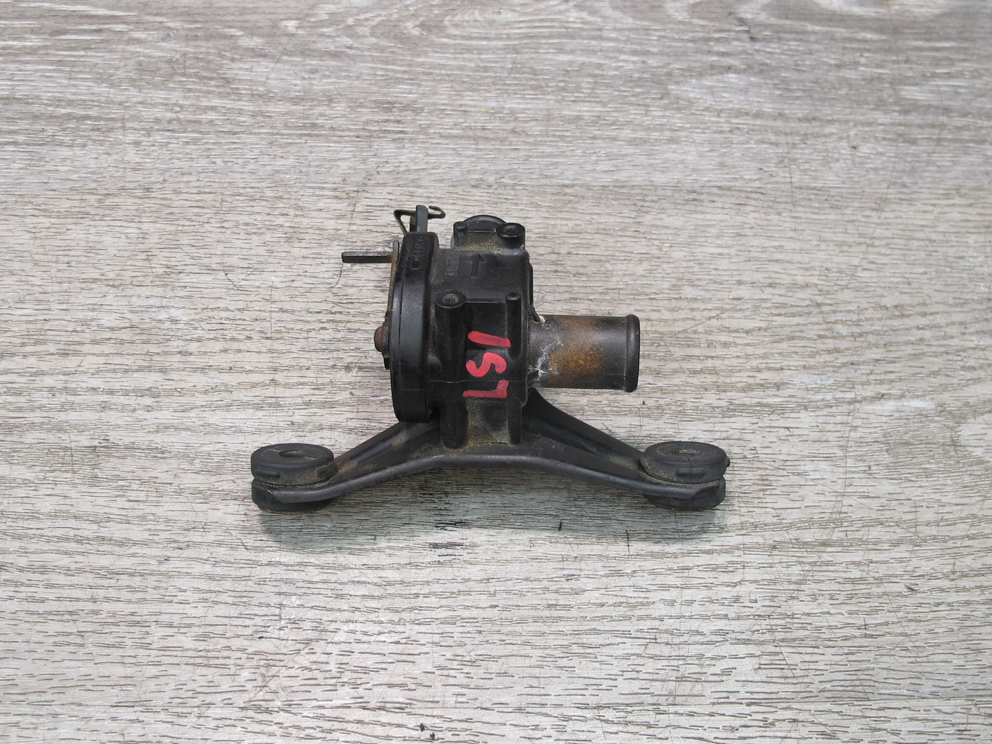 95-97 Lexus UCF20L LS400 Heater Control Water Valve OEM