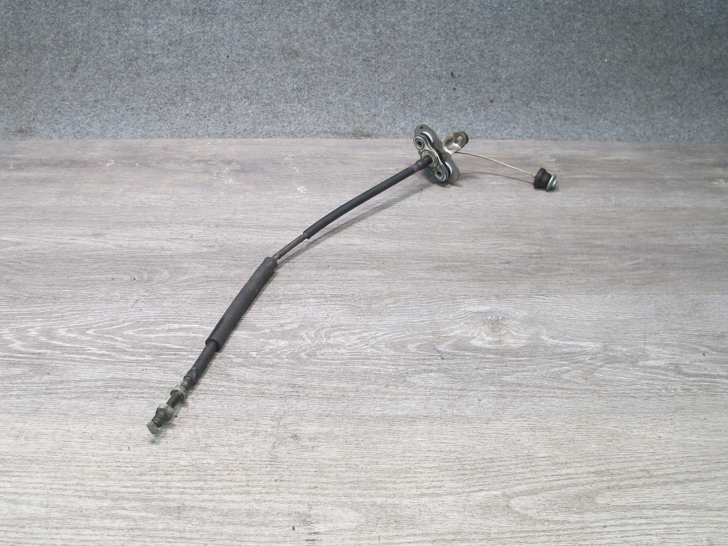 95-97 Lexus UCF20L LS400 Gas Acceleration Pedal Cable OEM