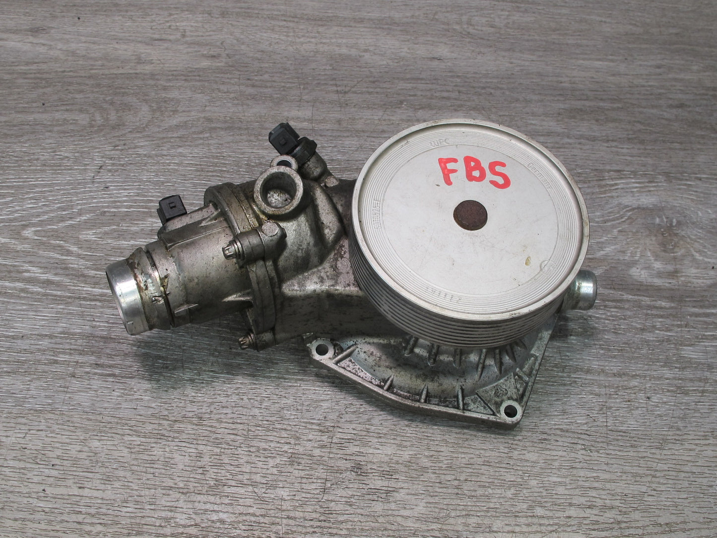 12-18 BMW F10 F12 N63 4.4L Engine Coolant Water Pump w Thermostat Housing OEM