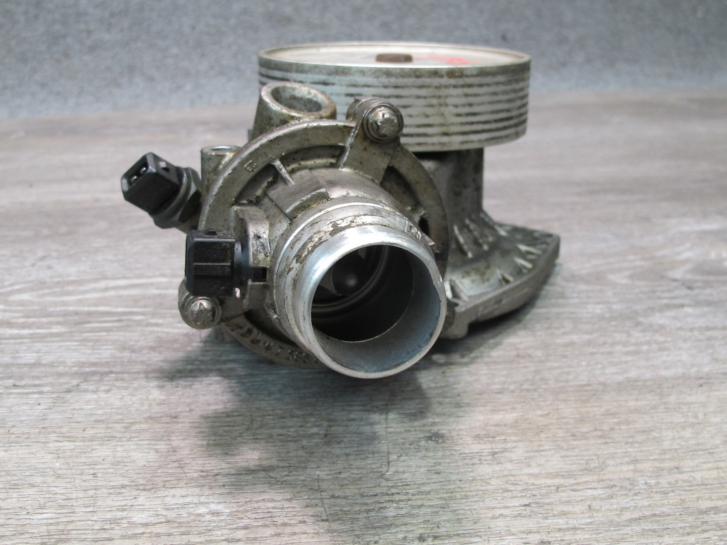 12-18 BMW F10 F12 N63 4.4L Engine Coolant Water Pump w Thermostat Housing OEM