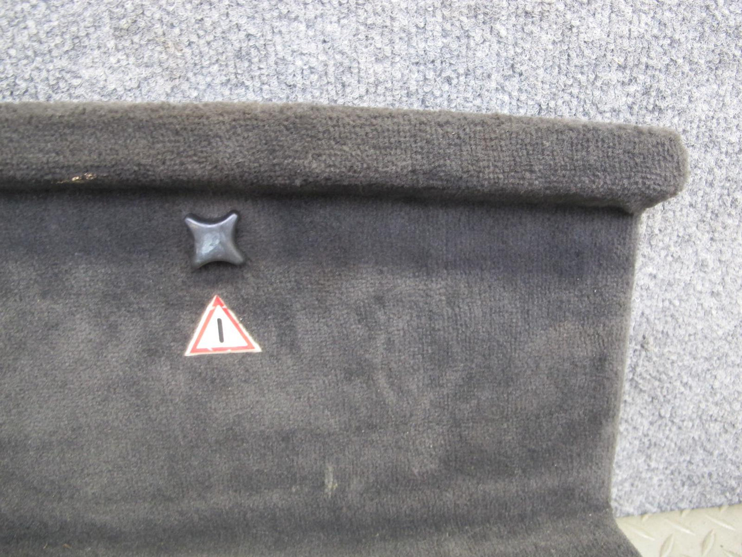 86-89 Mercedes R107 560SL Rear Trunk Floor Trim Carpet Liner Cover MAT Set OEM