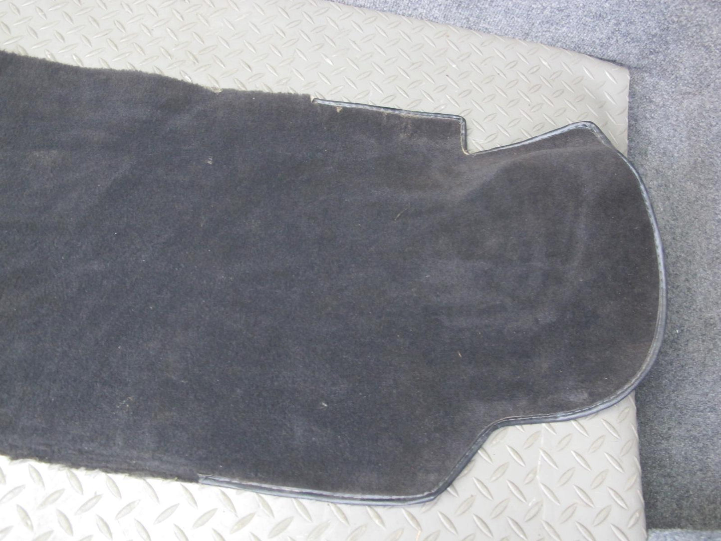 86-89 Mercedes R107 560SL Rear Trunk Floor Trim Carpet Liner Cover MAT Set OEM