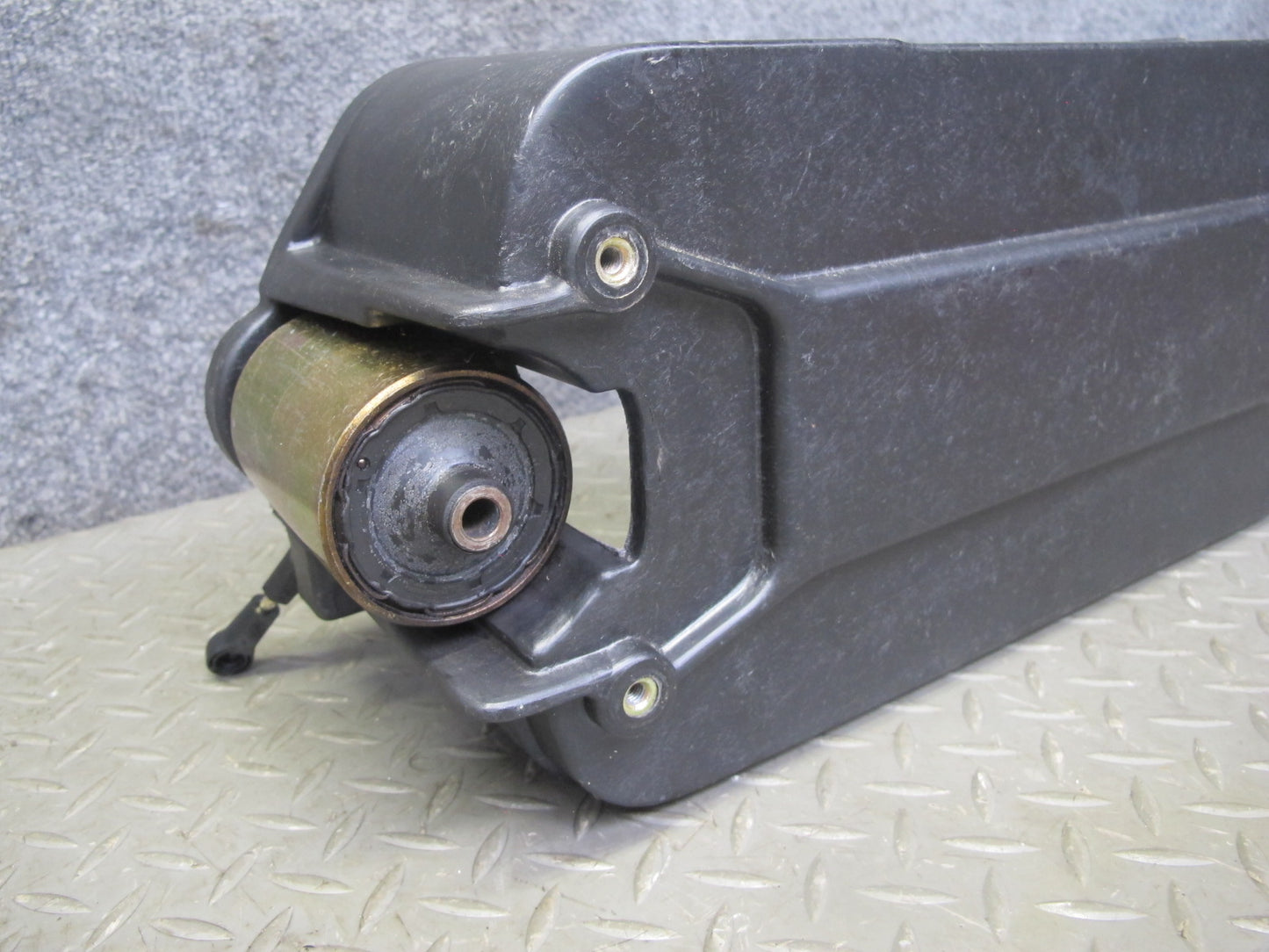 94-99 BMW E36 Convertible Battery Tray Vibration Absorber Bracket w Mount OEM