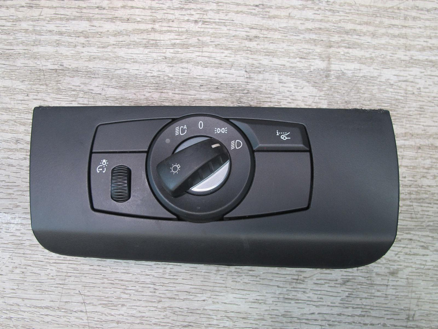 2008-2014 BMW E71 E72 X6 Headlight Lamp Dimmer Switch w Trim 9135579