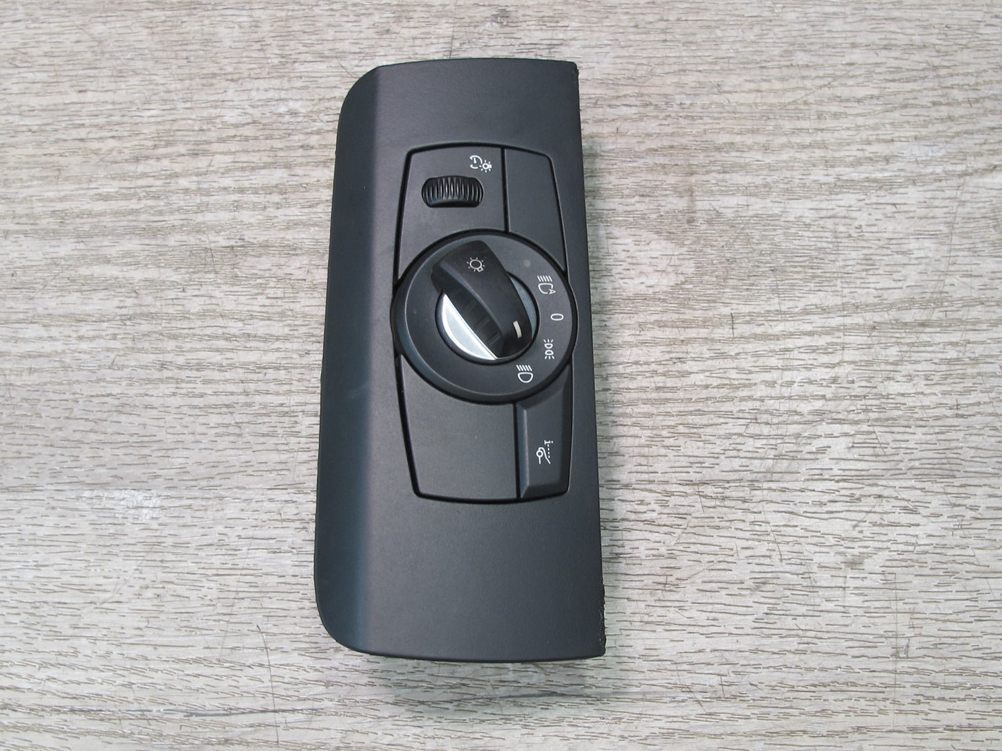 2008-2014 BMW E71 E72 X6 Headlight Lamp Dimmer Switch w Trim 9135579