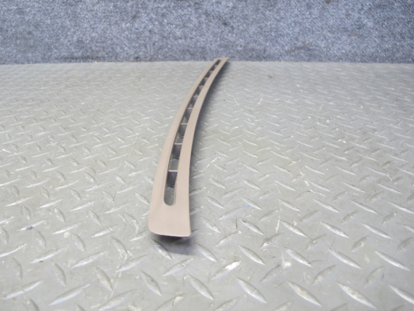94-99 BMW E36 Set of 2 Dash Front Left & Right Defrost Air Vent Grille Beige OEM