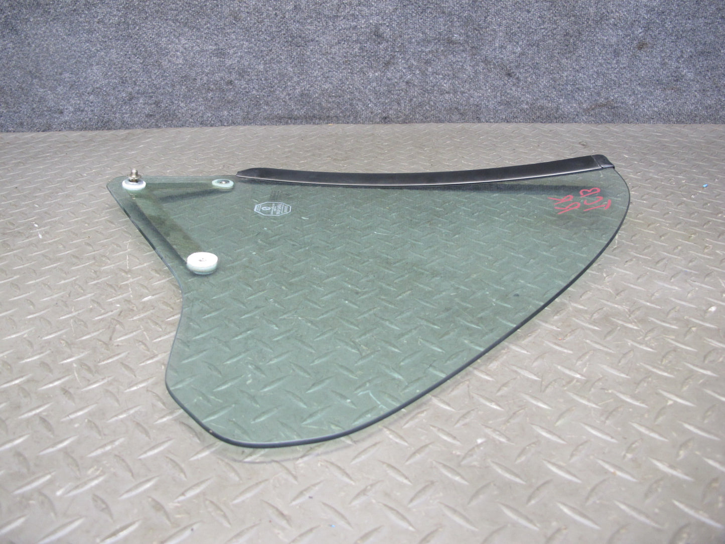 94-99 BMW E36 3-SERIES Convertible Rear Right Quarter Glass Window OEM