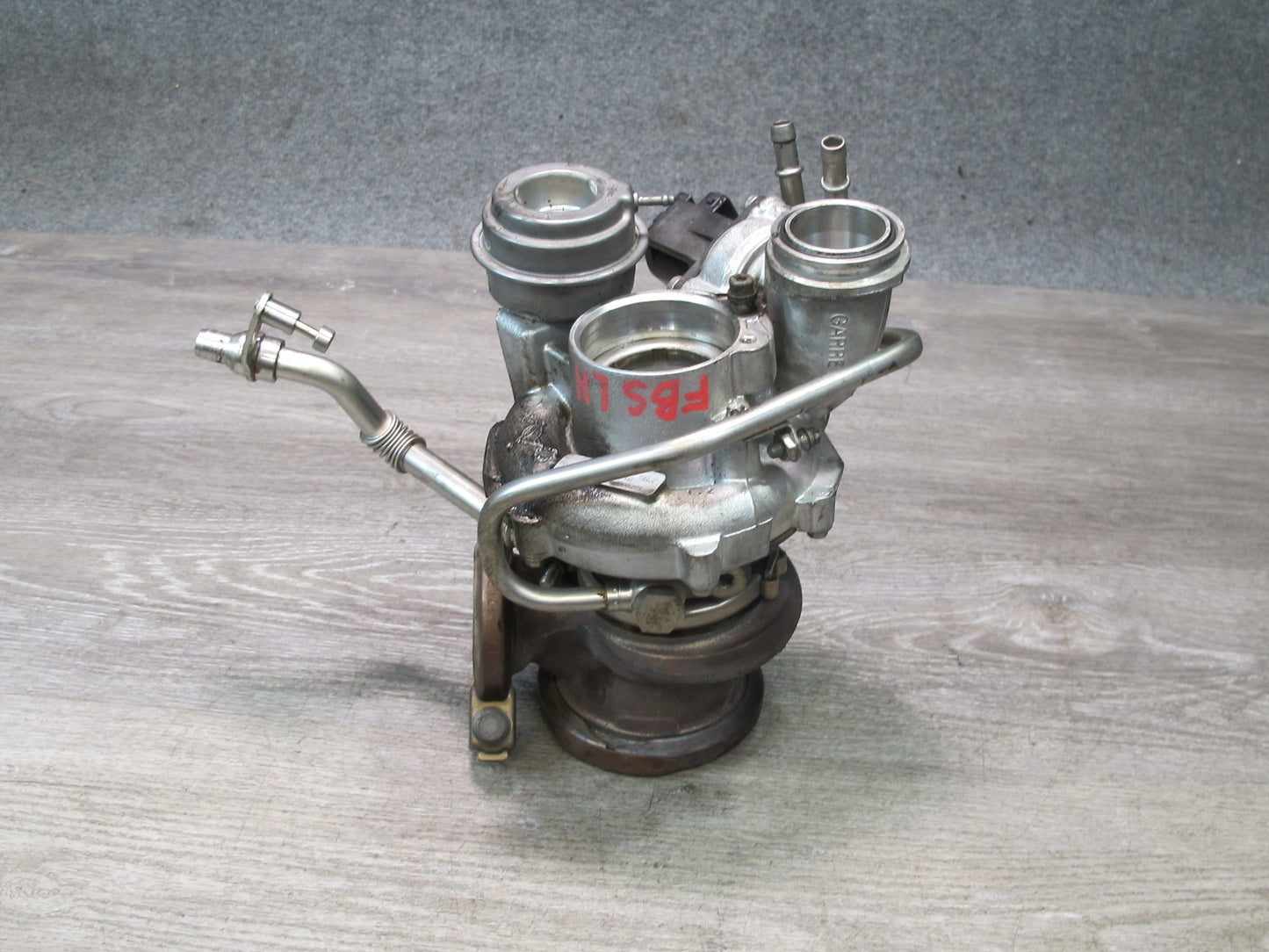 2012 BMW E70 F01 F02 F07 F10 F12 4.4L N63 Left Engine Turbocharger 7576985 OEM