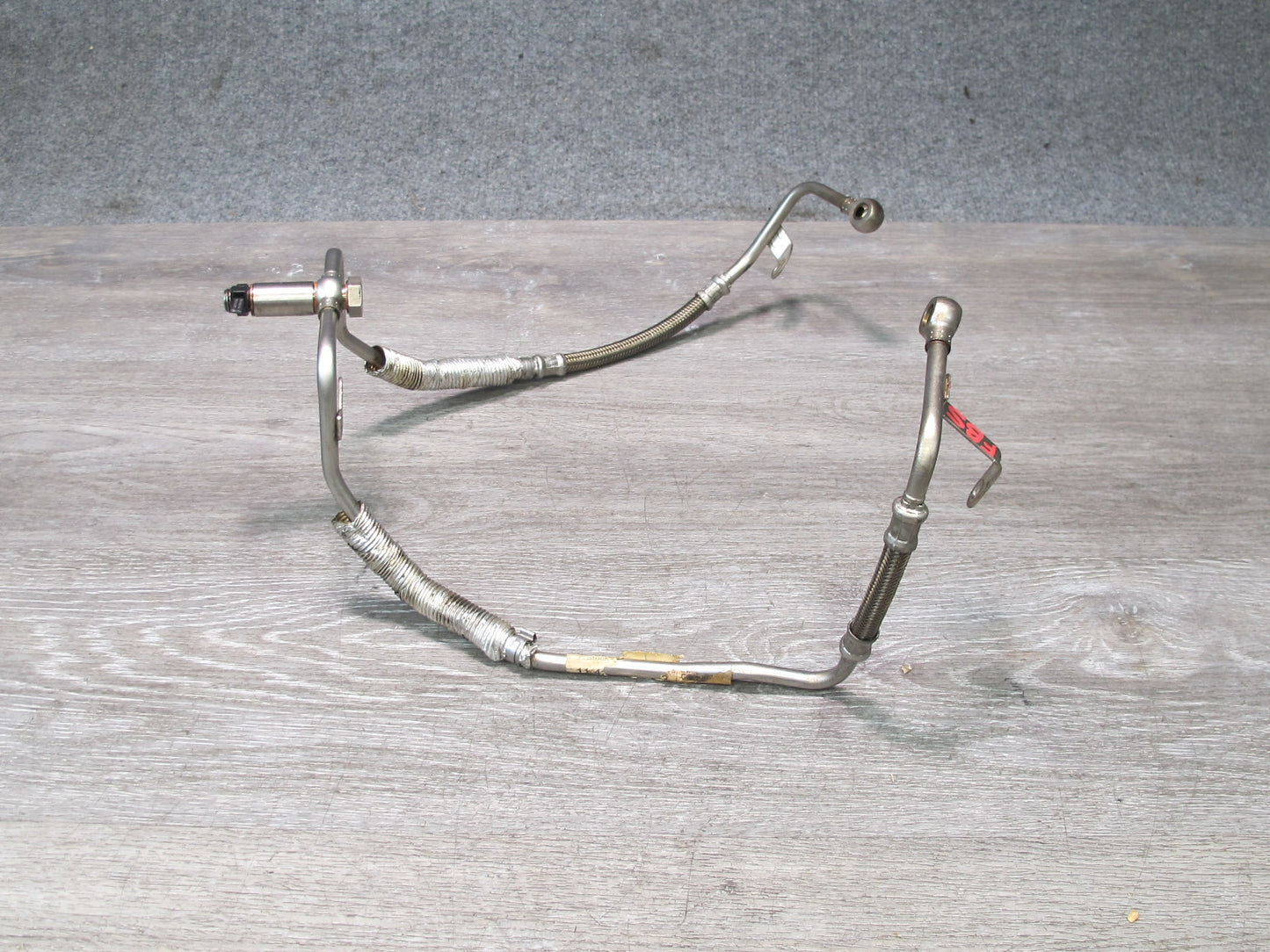 2012 BMW F01 F02 F07 F10 F13 F12 4.4L N63 Turbocharger Oil Feed Pipe Line OEM
