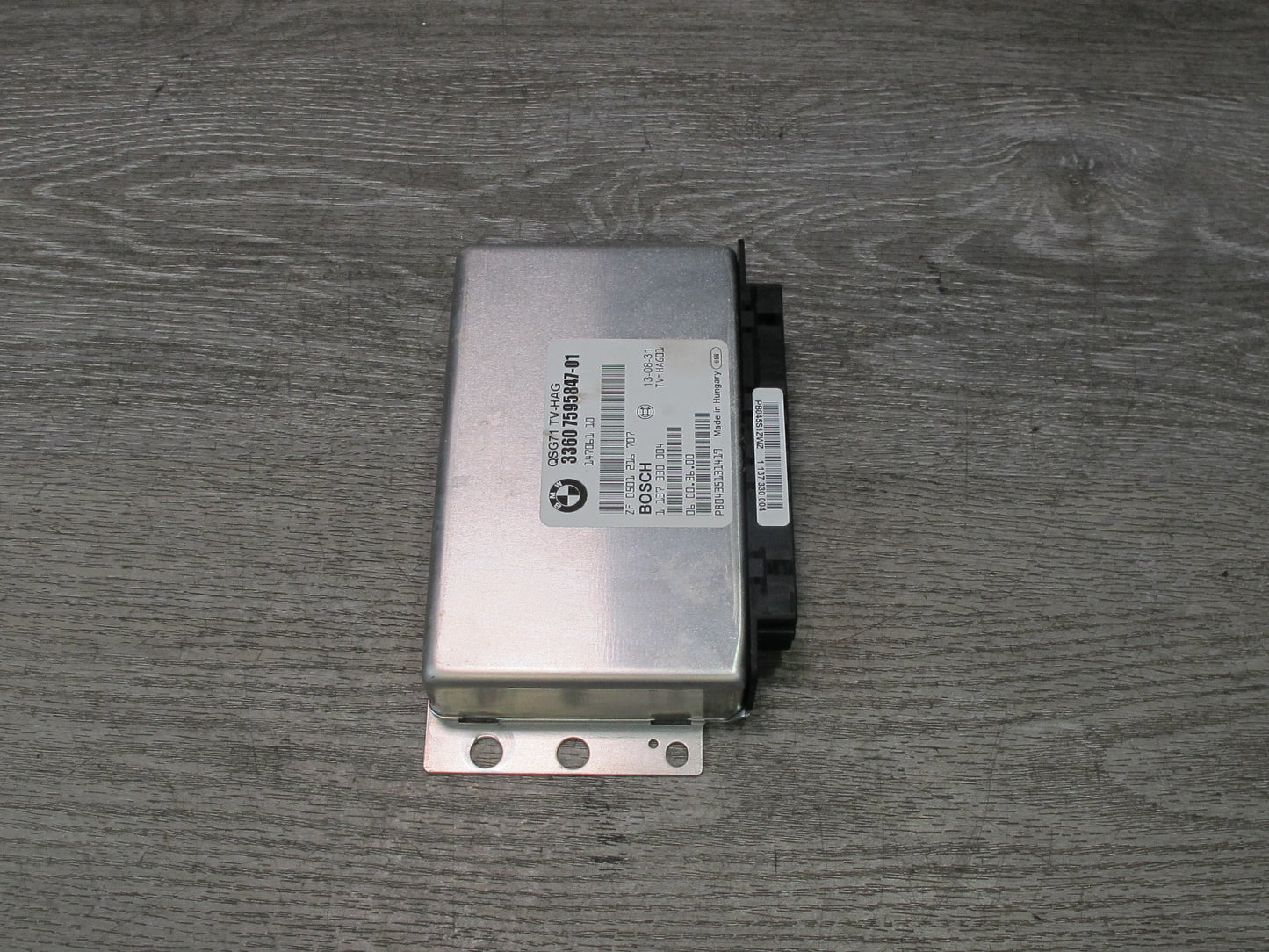 2010-2014 BMW E71 E72 X6 Rear Differential Lock Control Module 7595847
