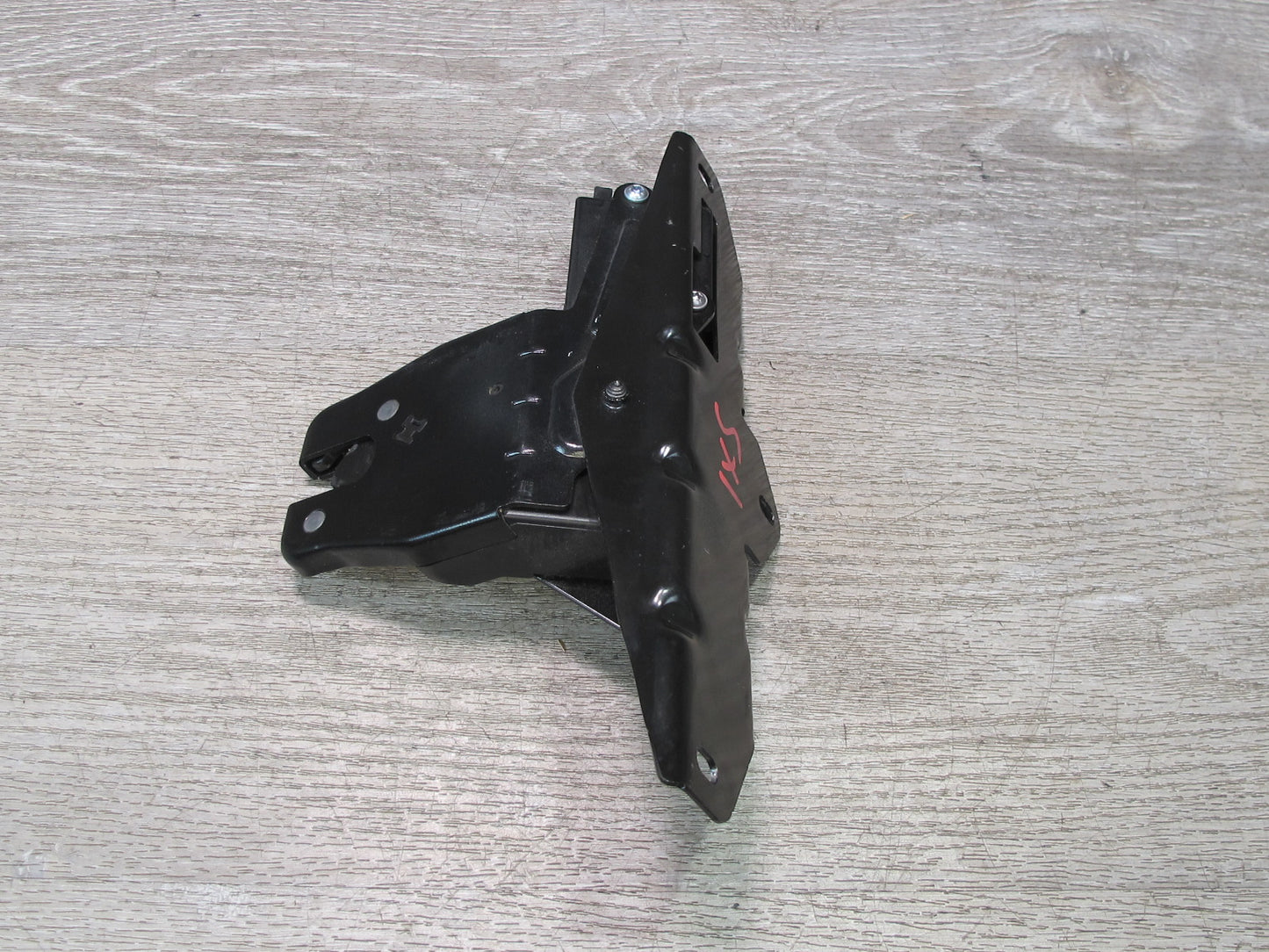 2008-2014 BMW E71 X6 Rear Trunk Lid Lock Latch Actuator