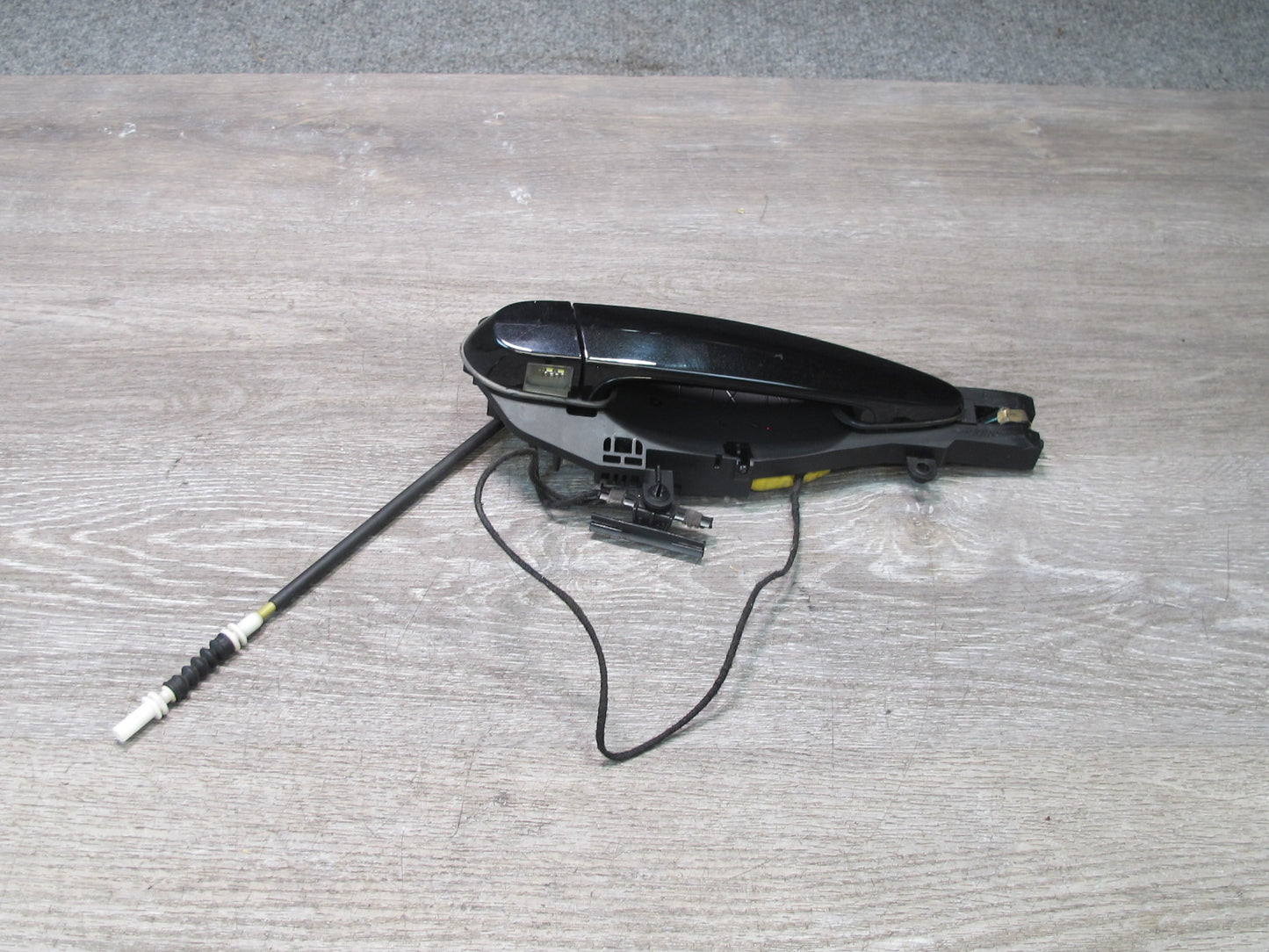 2008-2014 BMW E71 E72 X6 Rear Right Door Exterior Handle w Keyless Entry