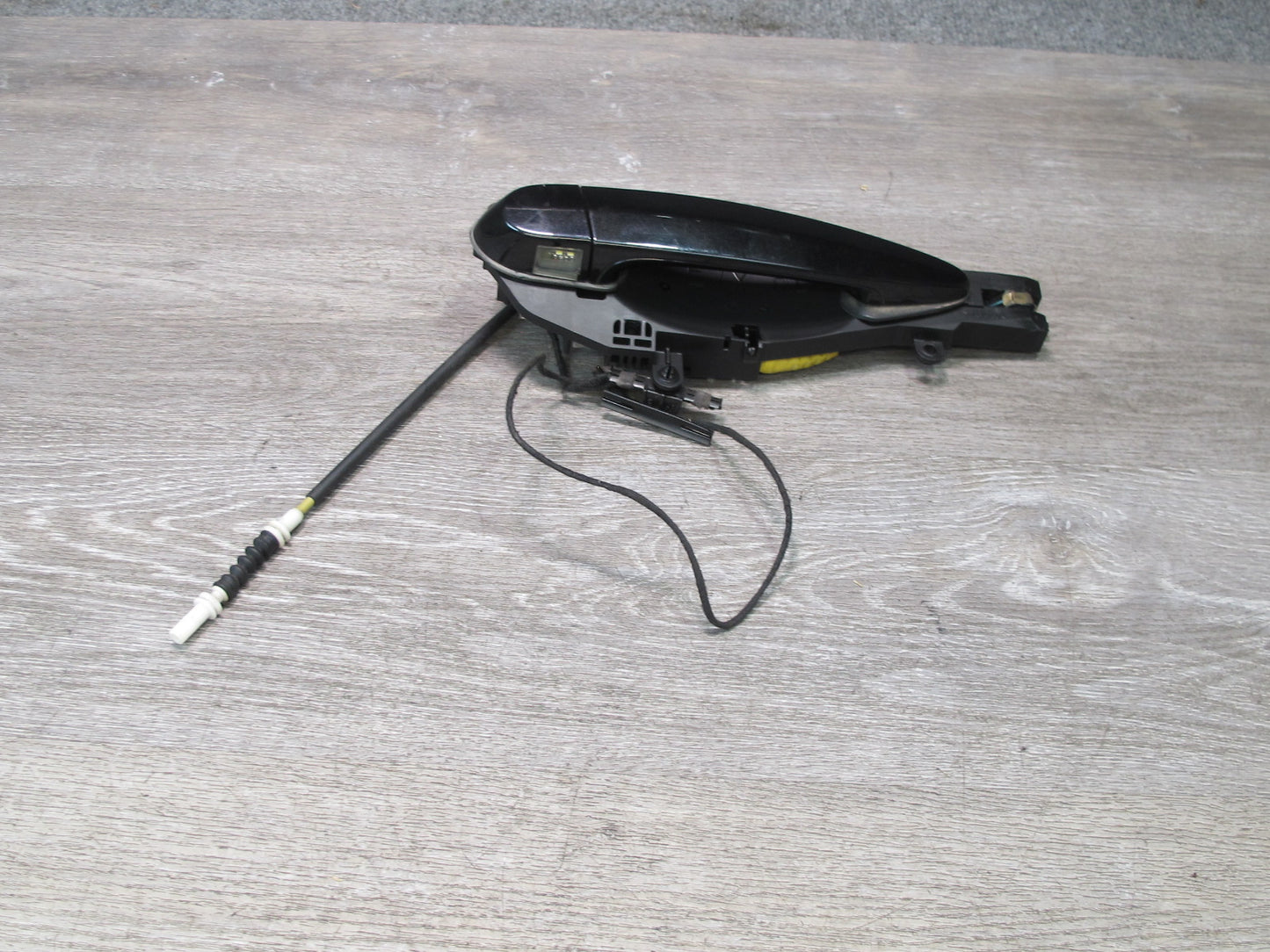 2008-2014 BMW E71 E72 X6 Rear Right Door Exterior Handle w Keyless Entry