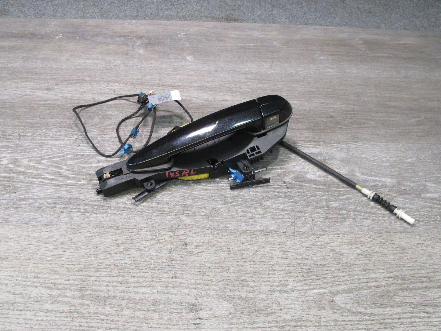 2008-2014 BMW E71 E72 X6 Rear Left Door Exterior Handle w Keyless Entry