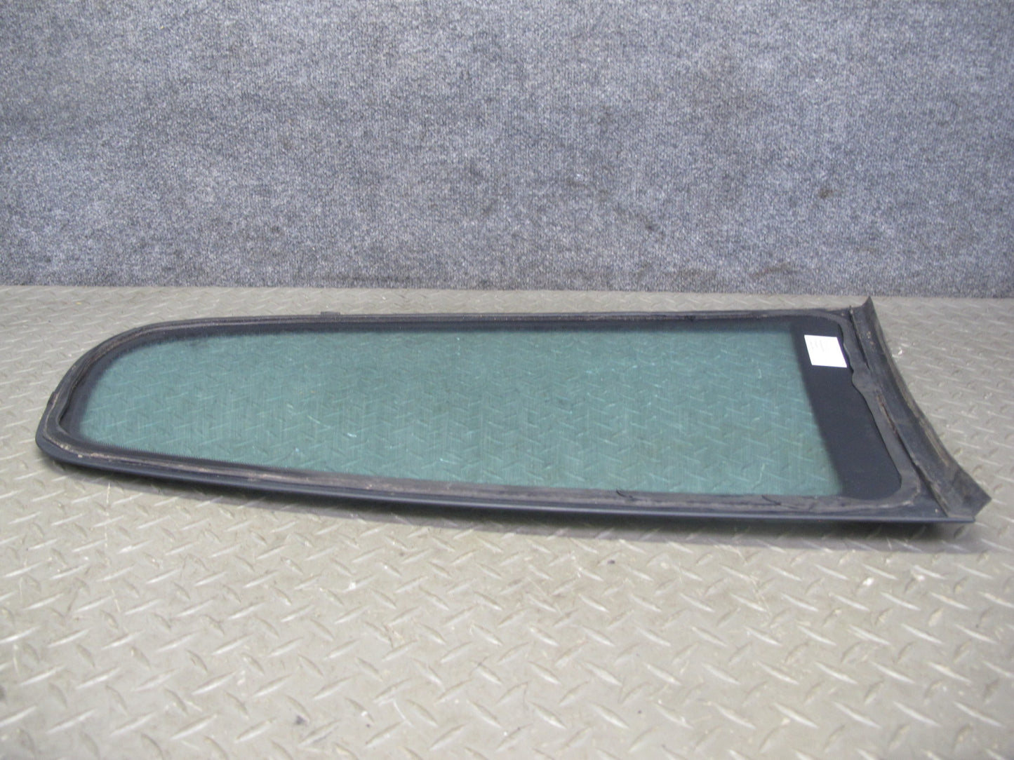 07-09 VW Golf MK5 R32 GTI Rabbit 2-DR Rear Right Quarter Glass Window OEM