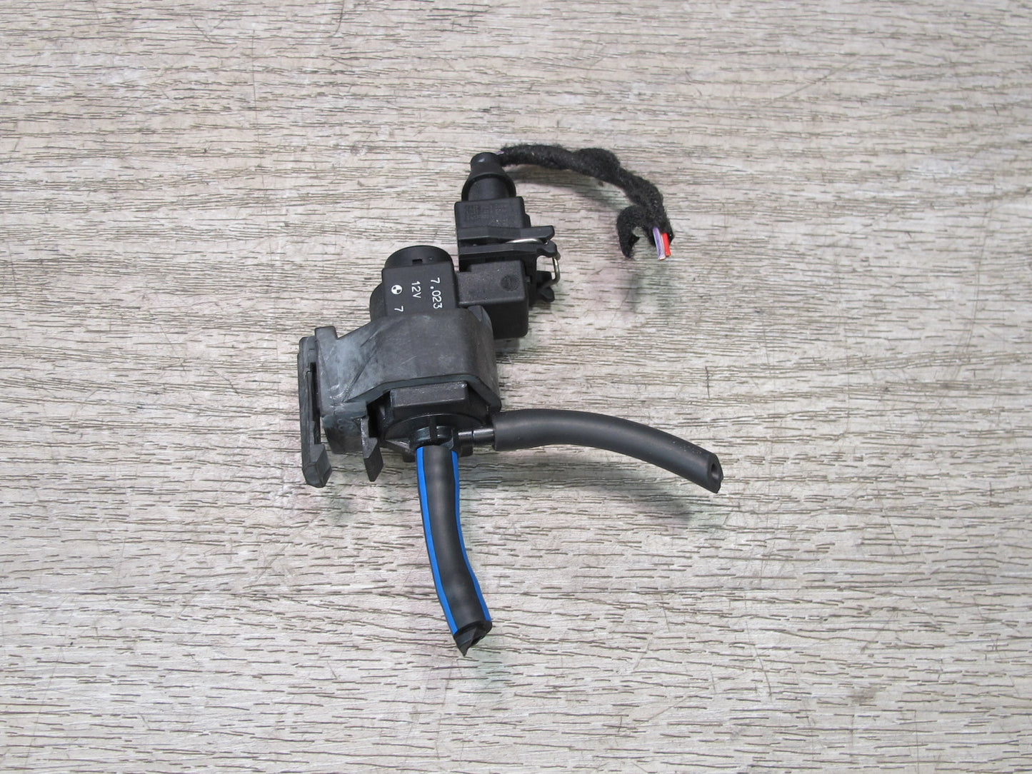 2008-2014 BMW E71 E72 X6 Vacuum Valve Solenoid OEM