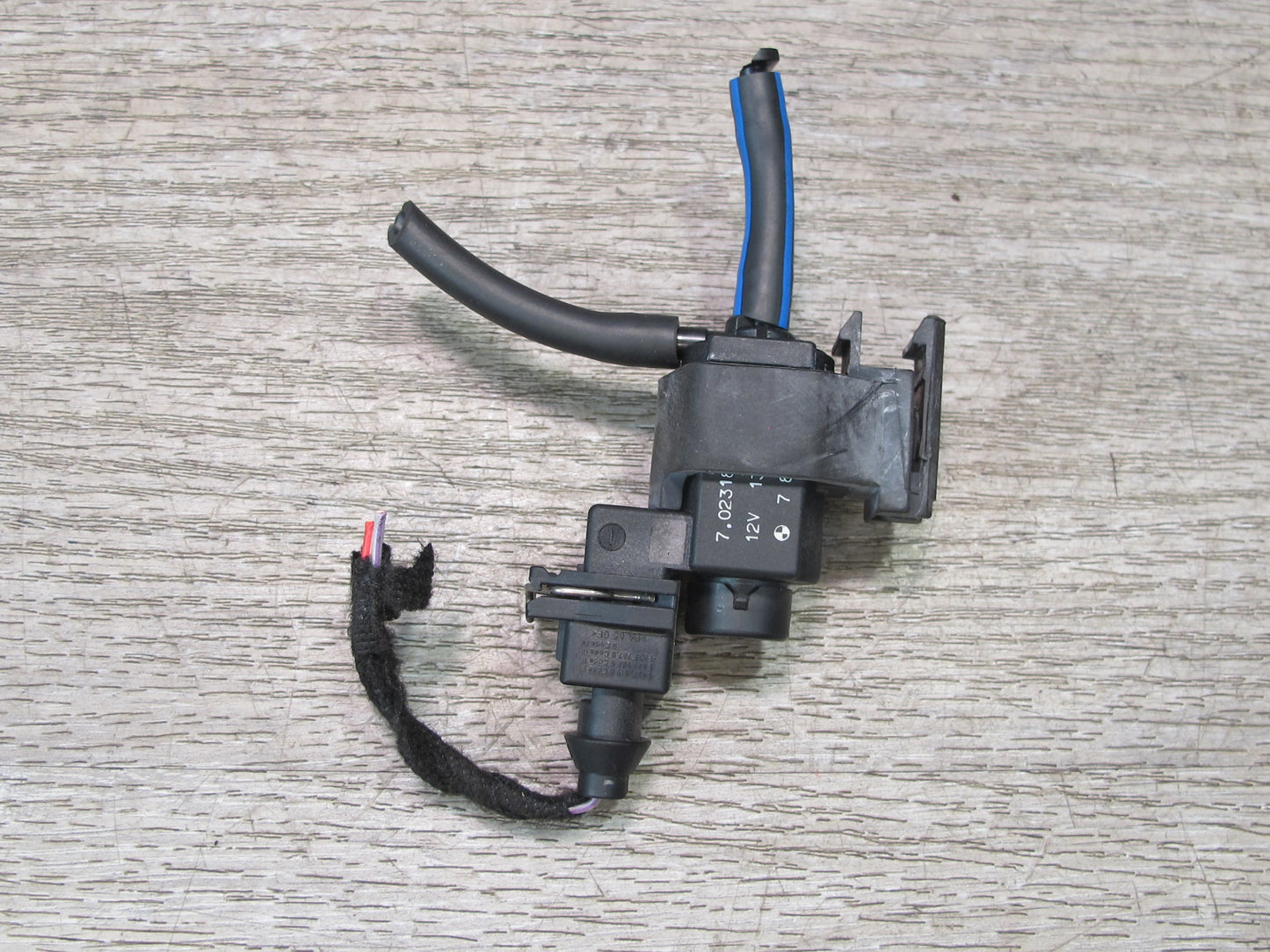2008-2014 BMW E71 E72 X6 Vacuum Valve Solenoid OEM