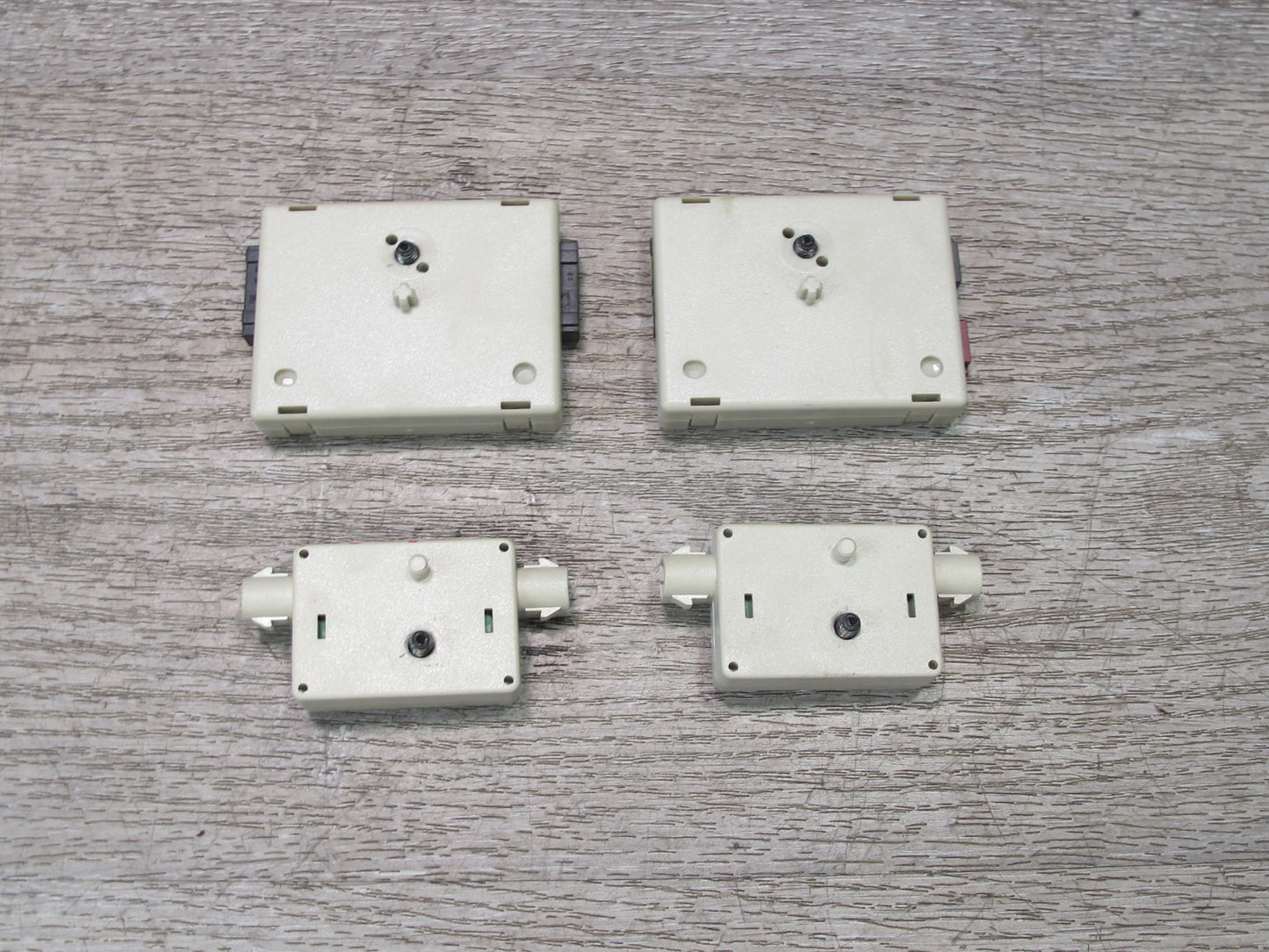 2008-2014 BMW E71 X6 Radio Antenna Amplifier AMP Set of 4