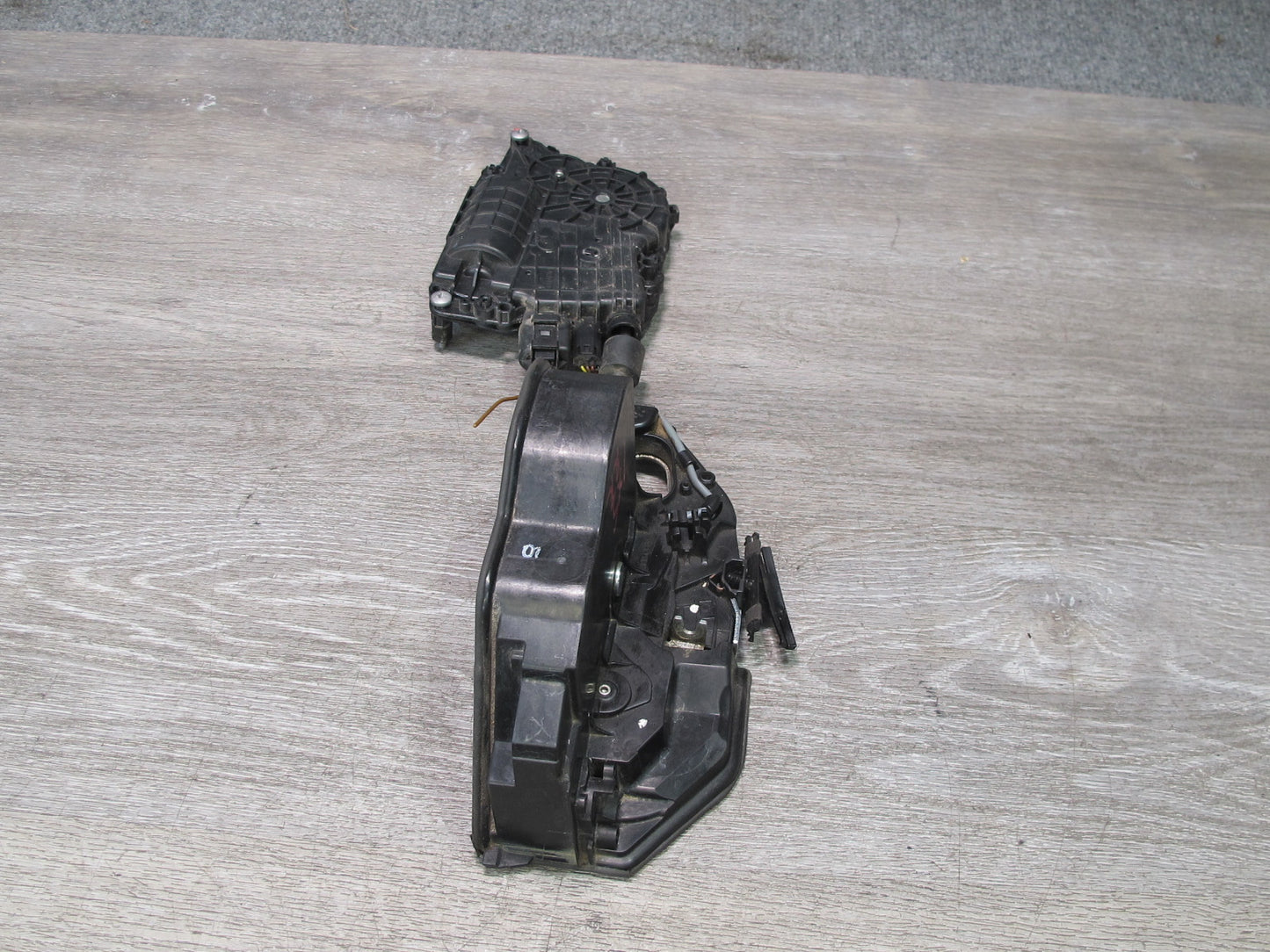2008-2014 BMW E71 E72 X6 Rear Right Door Lock Latch Actuator w Soft Close