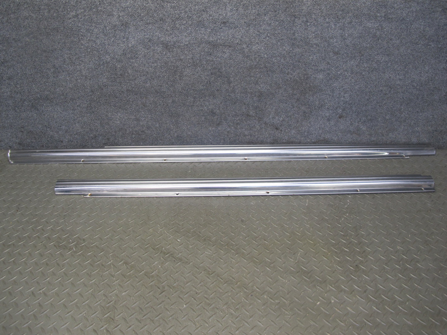 73-89 Mercedes R107 Set of 2 Left & Right Door Scuff Sill Plate Trim Chrome OEM