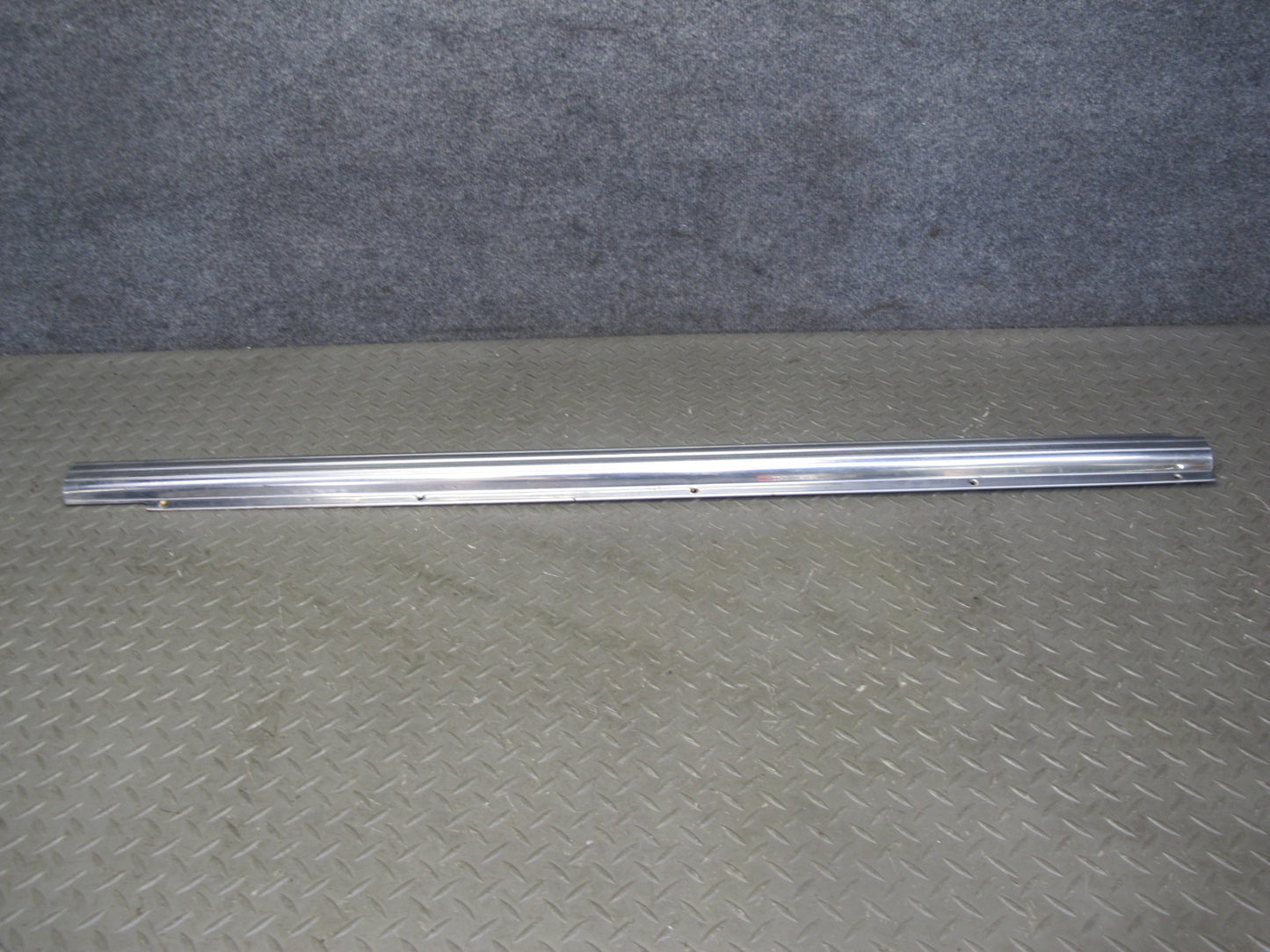 73-89 Mercedes R107 Set of 2 Left & Right Door Scuff Sill Plate Trim Chrome OEM