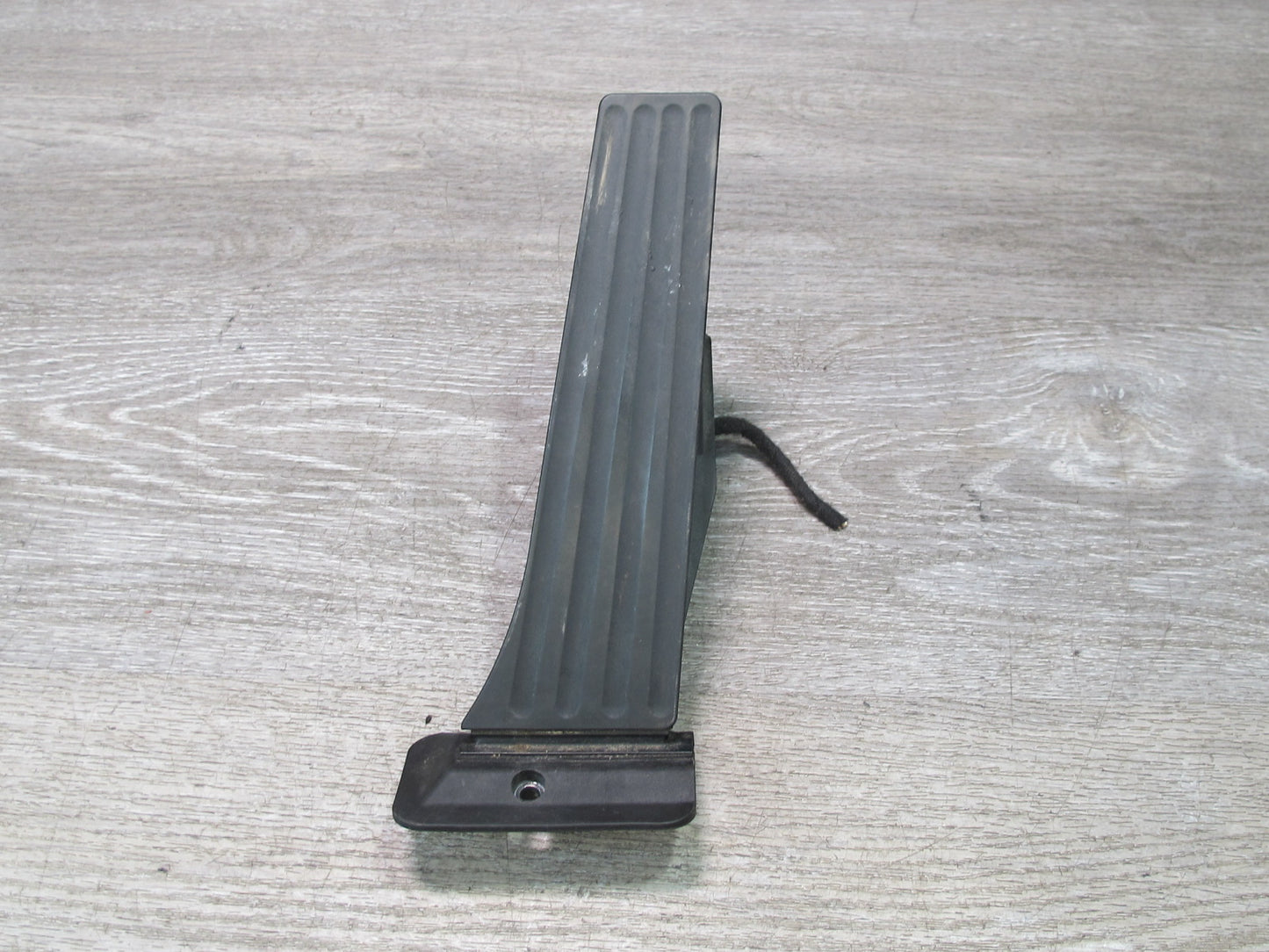2008-2014 BMW E71 E72 X6 A/T Gas Acceleration Pedal 6860784