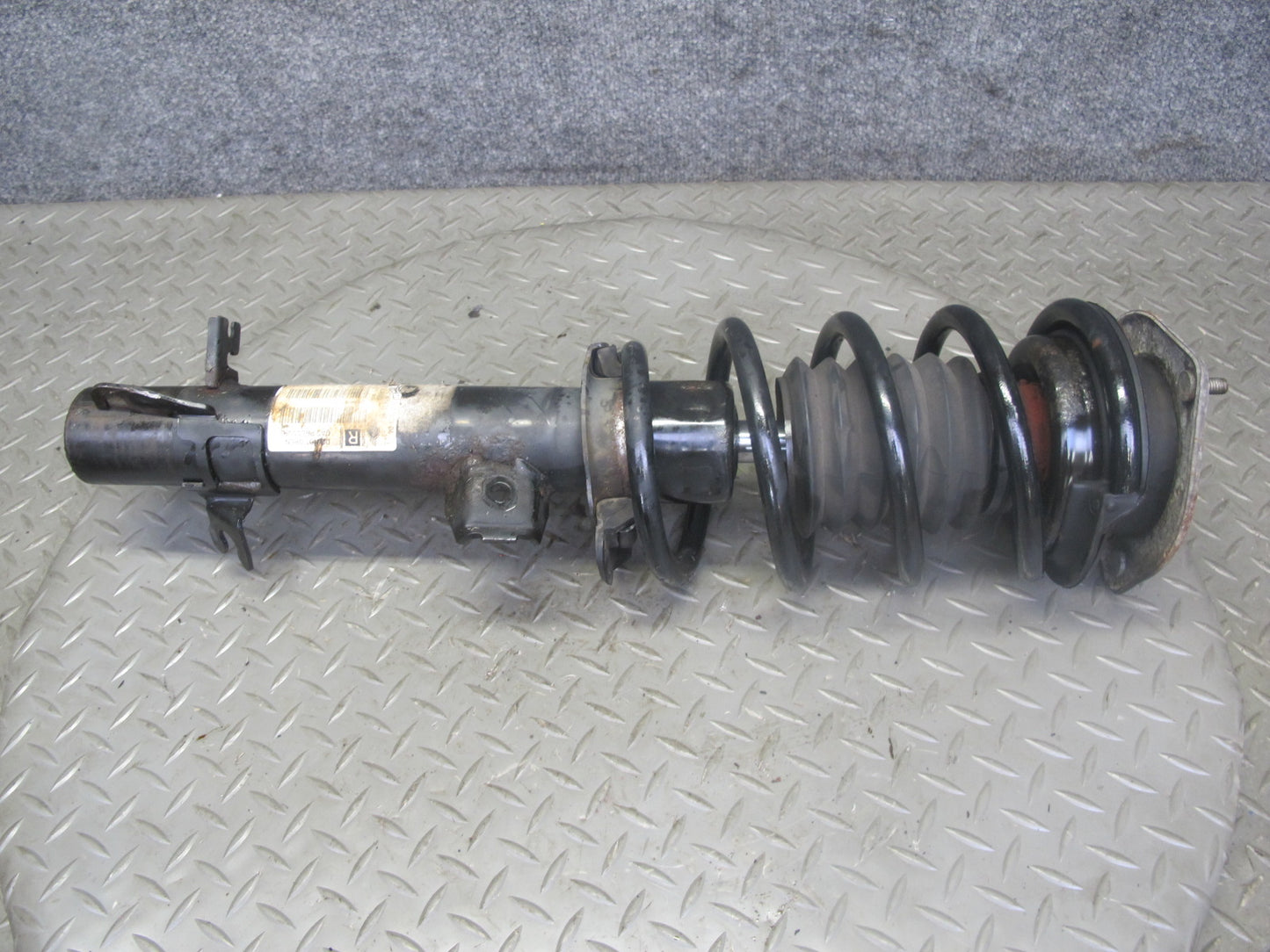 11-15 Mini Cooper R60 R61 Countryman AWD Front Strut Shock Absorber Set OEM